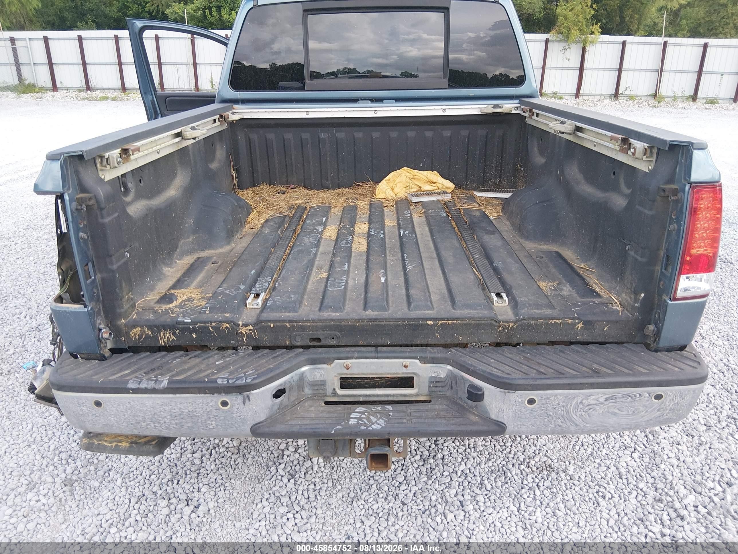 2010 Nissan Titan Le Синий vin: 1N6BA0ED9AN303880