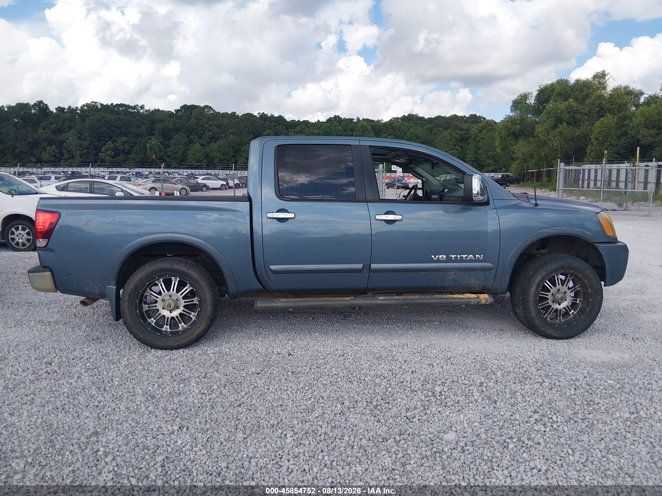 2010 Nissan Titan Le Синий vin: 1N6BA0ED9AN303880