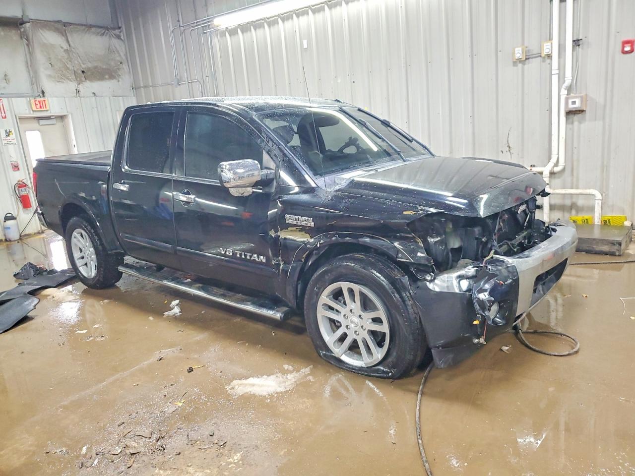 2015 Nissan Titan S Черный vin: 1N6BA0ED9FN502970