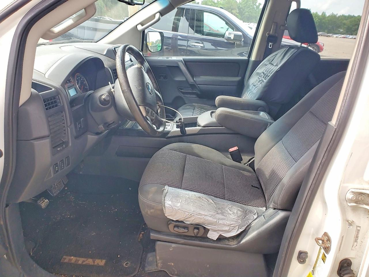 2013 Nissan Titan Sv White vin: 1N6BA0EDXDN312012
