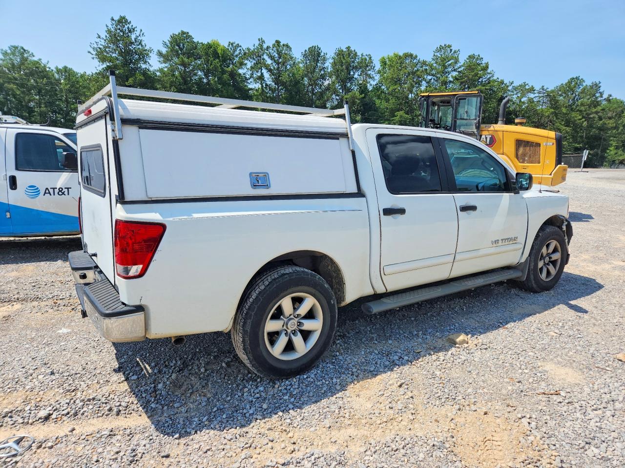 2013 Nissan Titan Sv White vin: 1N6BA0EDXDN312012