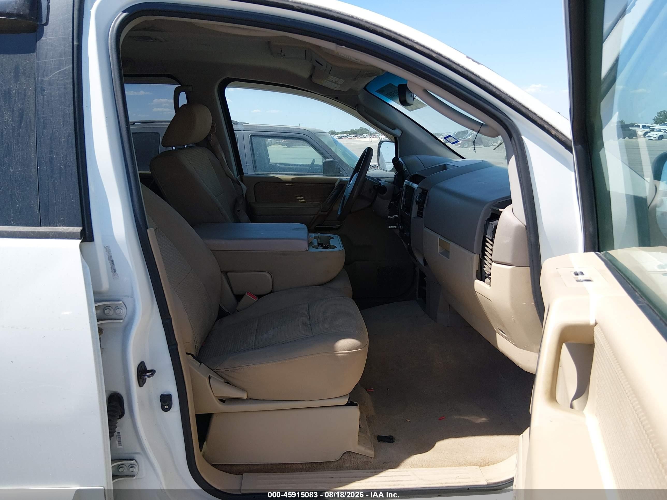 2010 Nissan Titan Se White vin: 1N6BA0EJ2AN325421