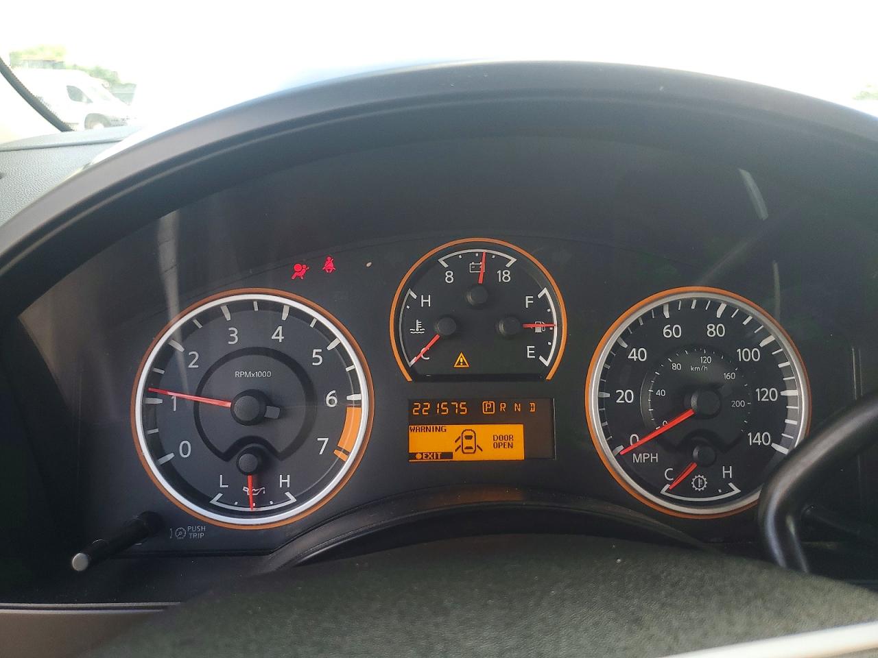 2010 Nissan Titan Xe Silver vin: 1N6BA0EK0AN325071