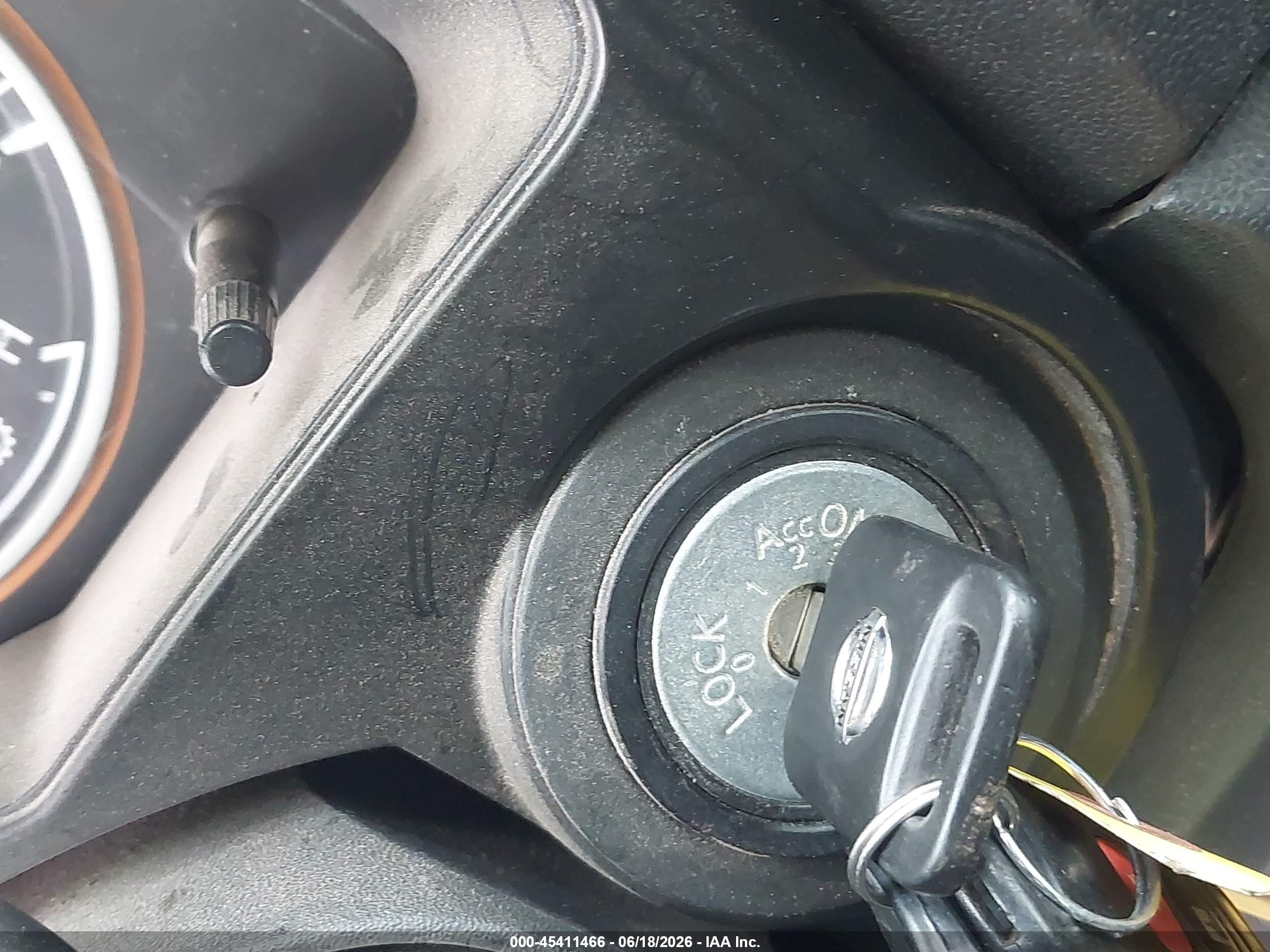 2013 Nissan Titan Sv Серебряный vin: 1N6BA0EK1DN304282