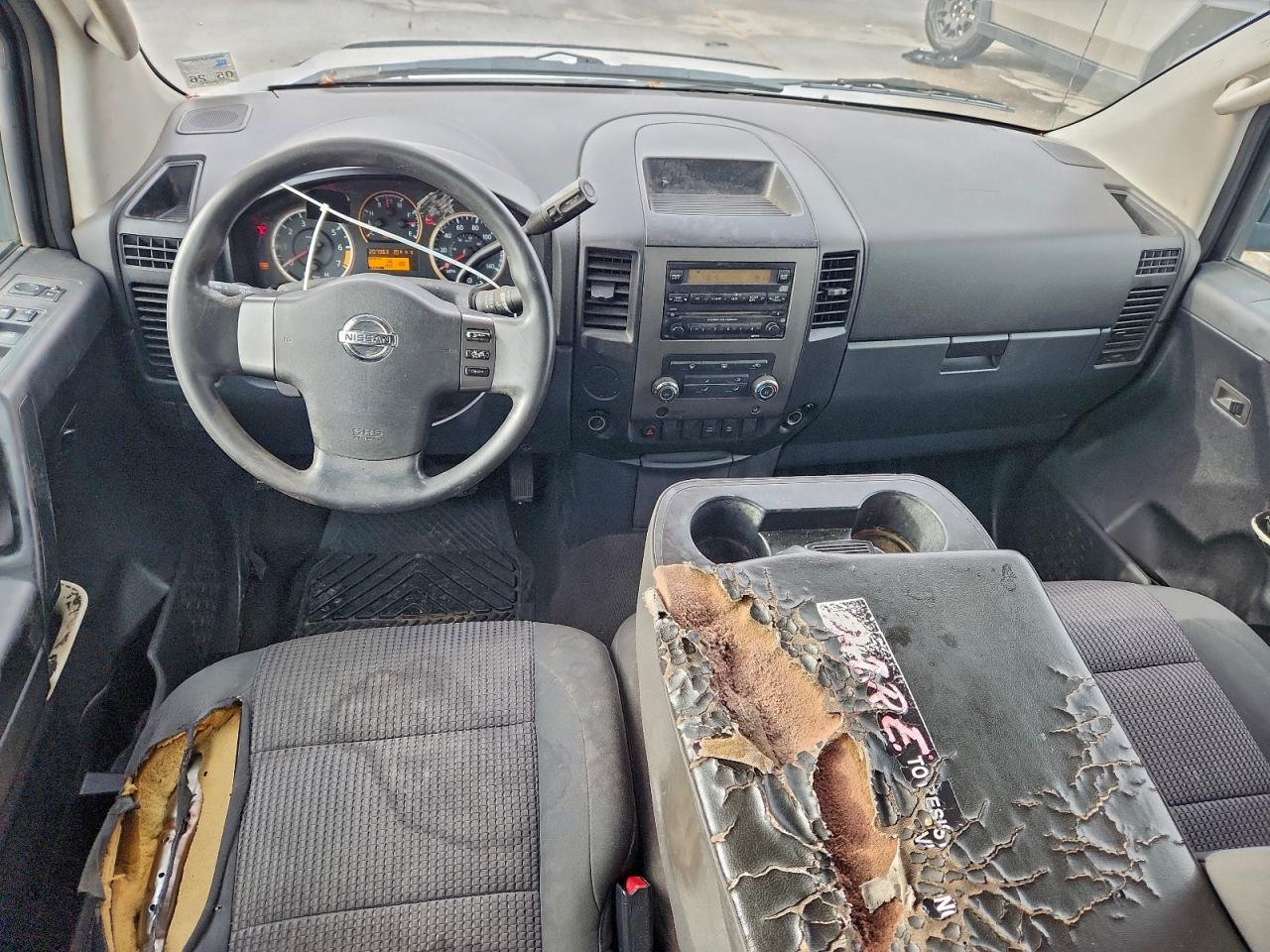 2010 Nissan Titan Xe Серебряный vin: 1N6BA0EK2AN305825