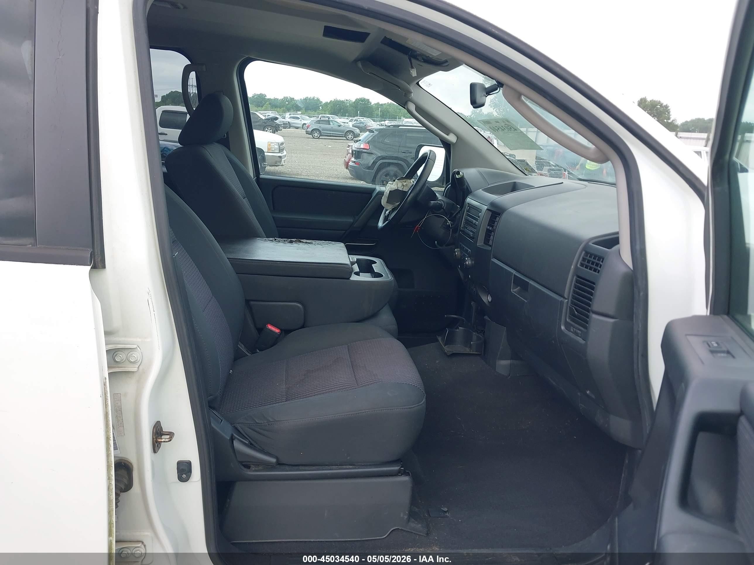2010 Nissan Titan Se Белый vin: 1N6BA0EK6AN305472