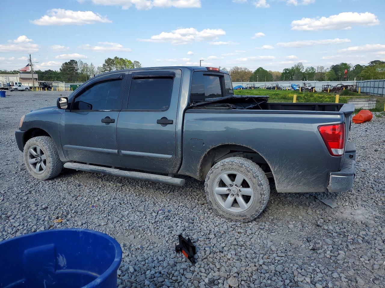2015 Nissan Titan Sv Silver vin: 1N6BA0EK6FN504383