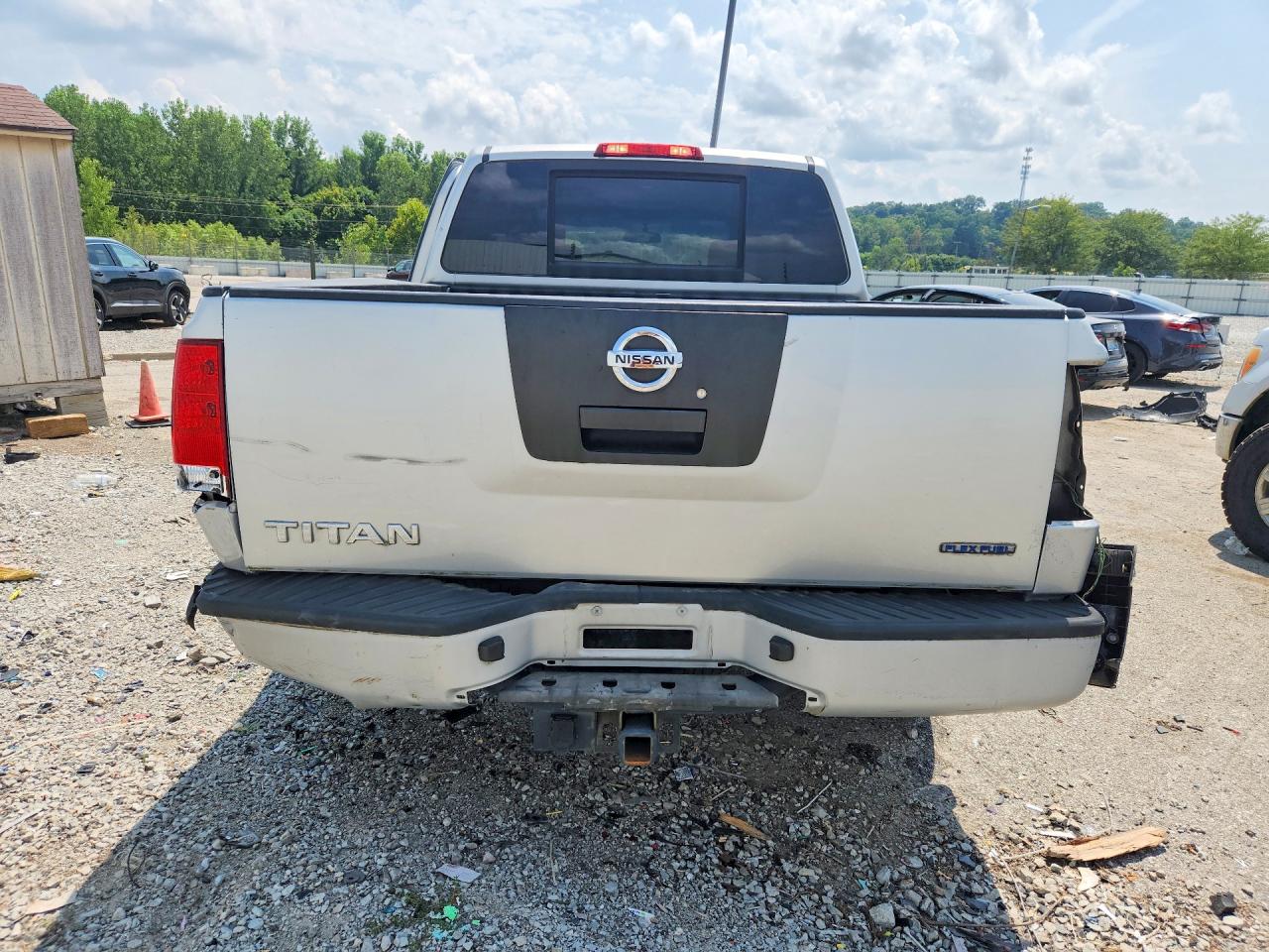 2011 Nissan Titan S Silver vin: 1N6BA0EK8BN311565