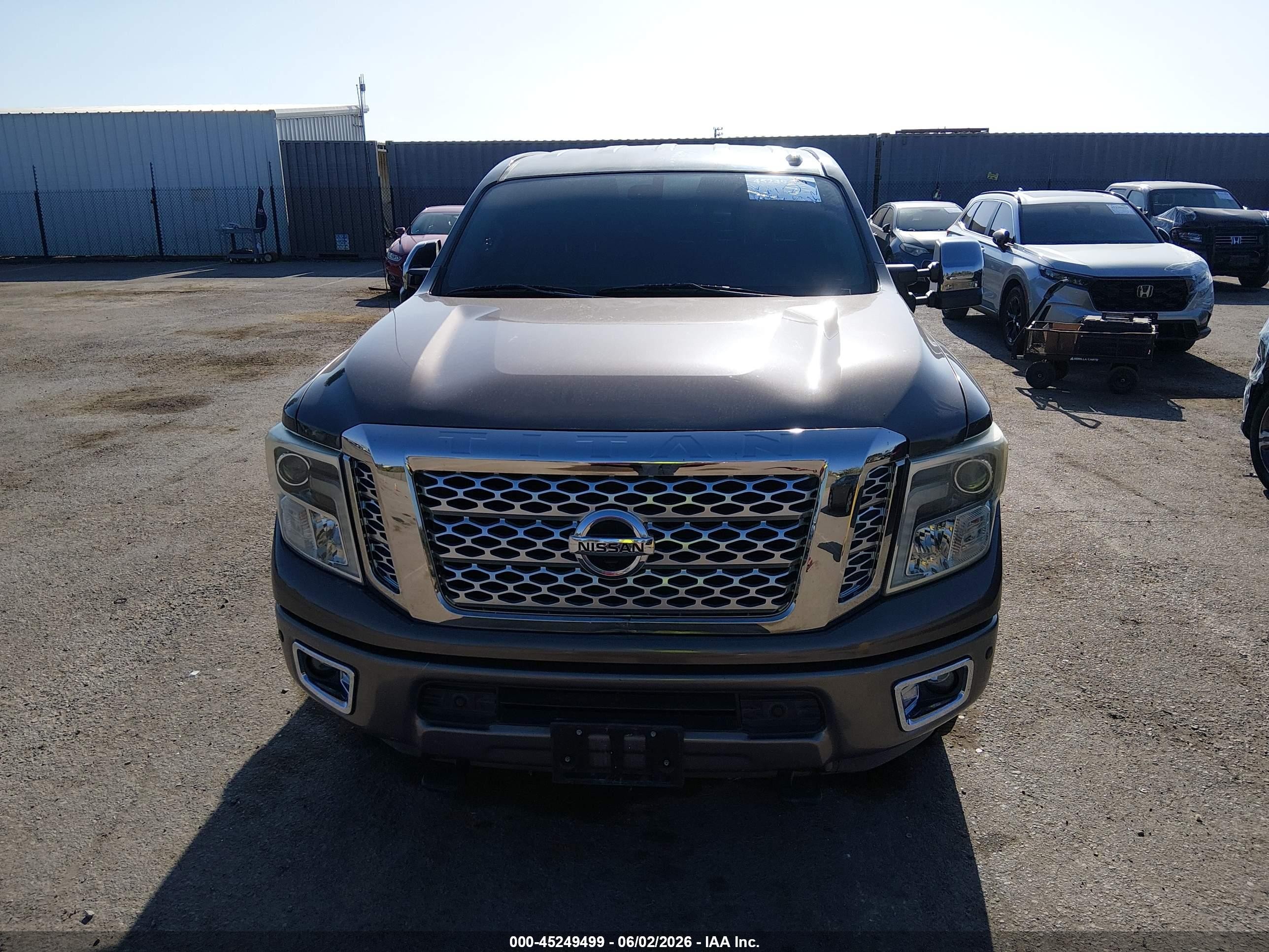 2016 Nissan Titan Xd Platinum Reserve Diesel Коричневый vin: 1N6BA1F29GN508076