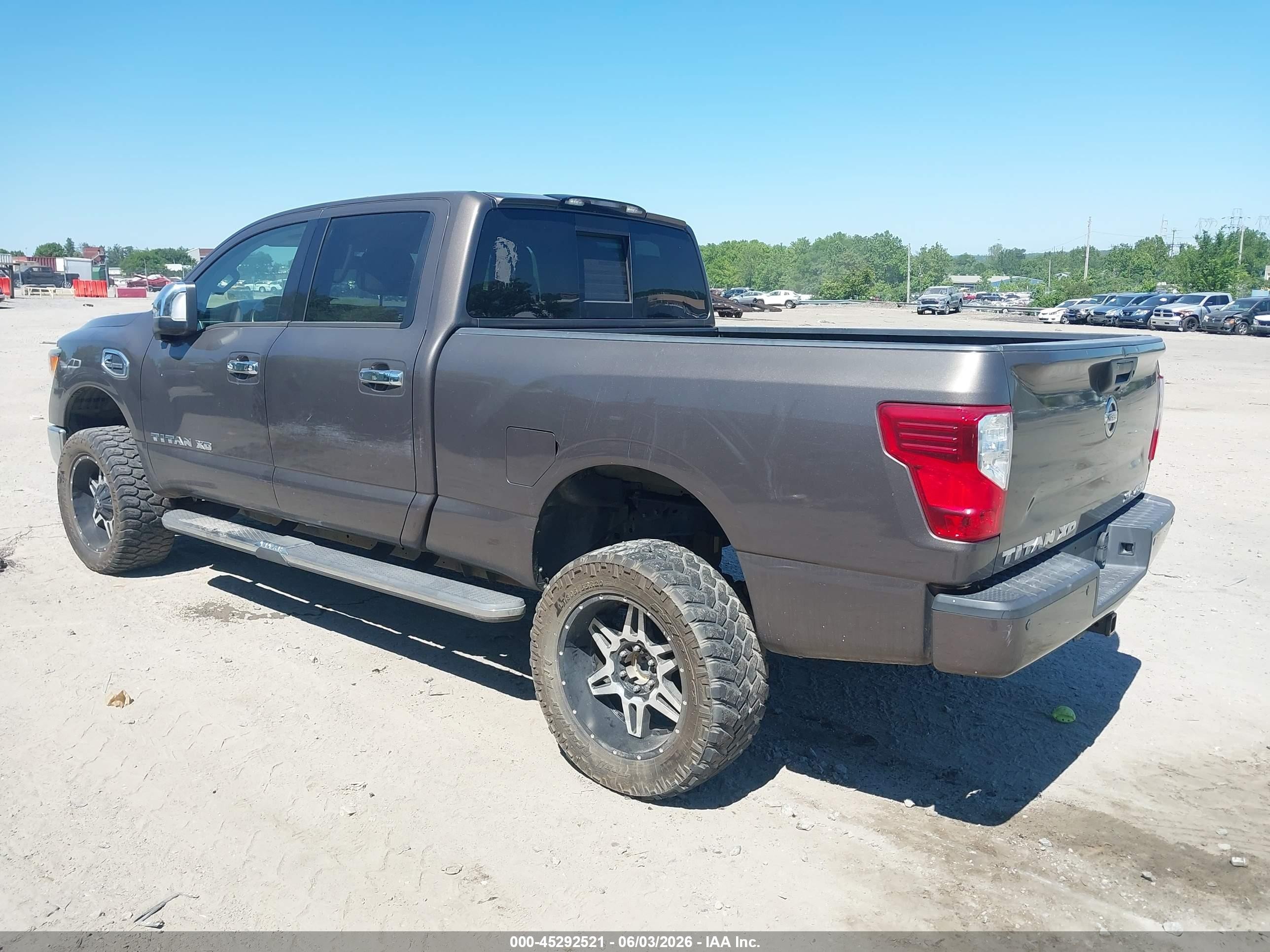 2016 Nissan Titan Xd Sl Diesel Gray vin: 1N6BA1F47GN514606