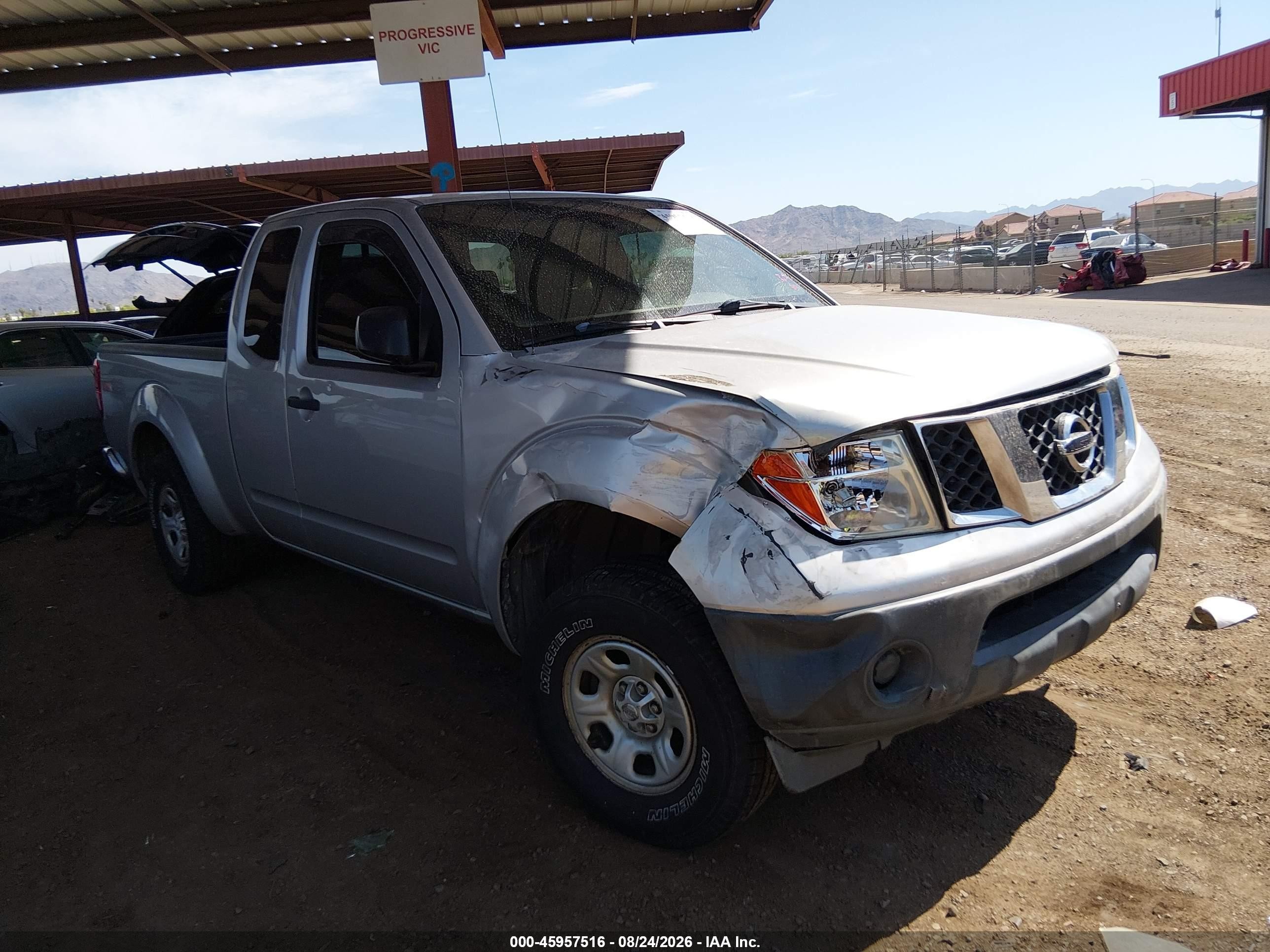 2005 Nissan Frontier Xe Серебряный vin: 1N6BD06T05C428605