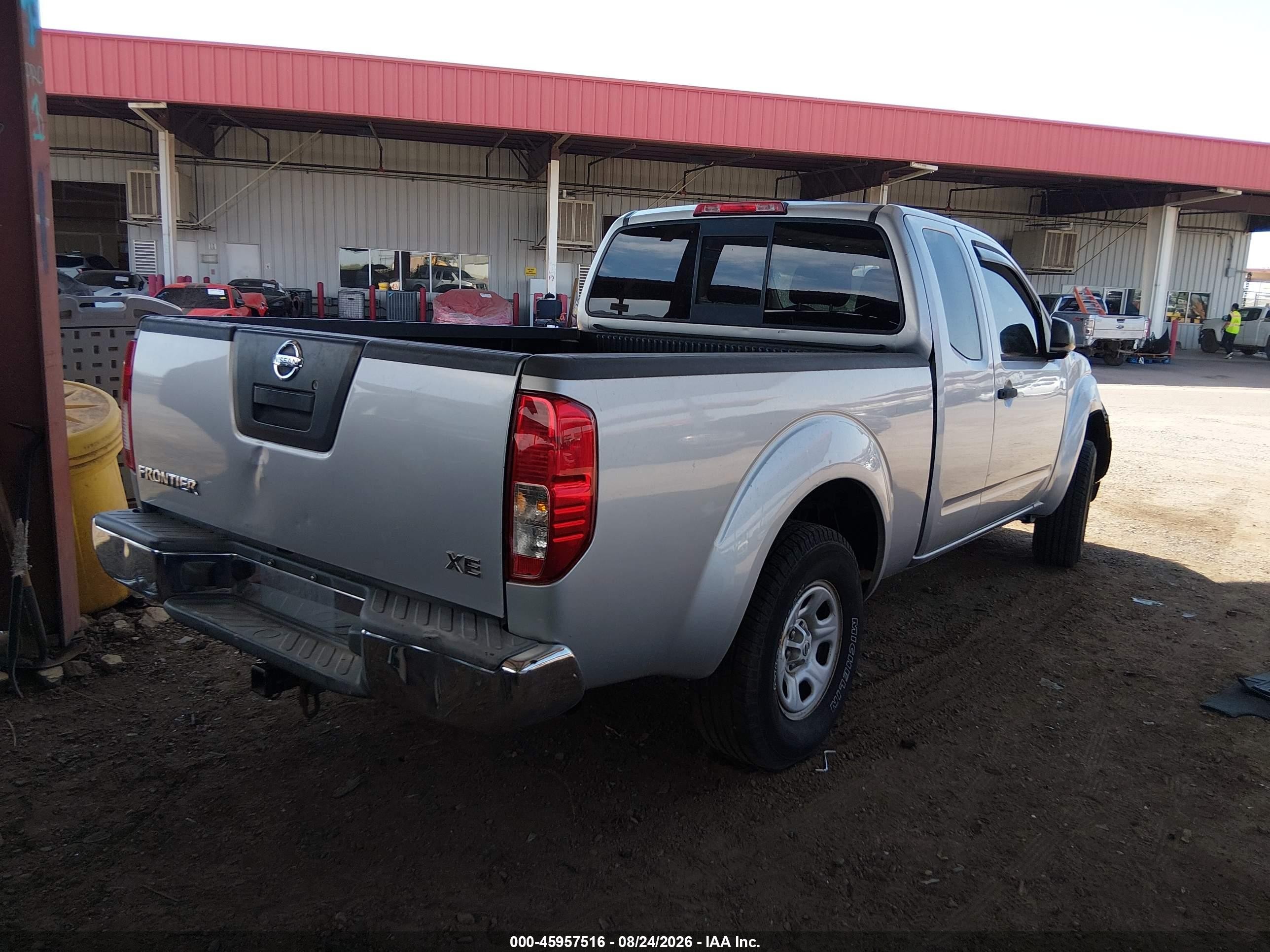 2005 Nissan Frontier Xe Серебряный vin: 1N6BD06T05C428605