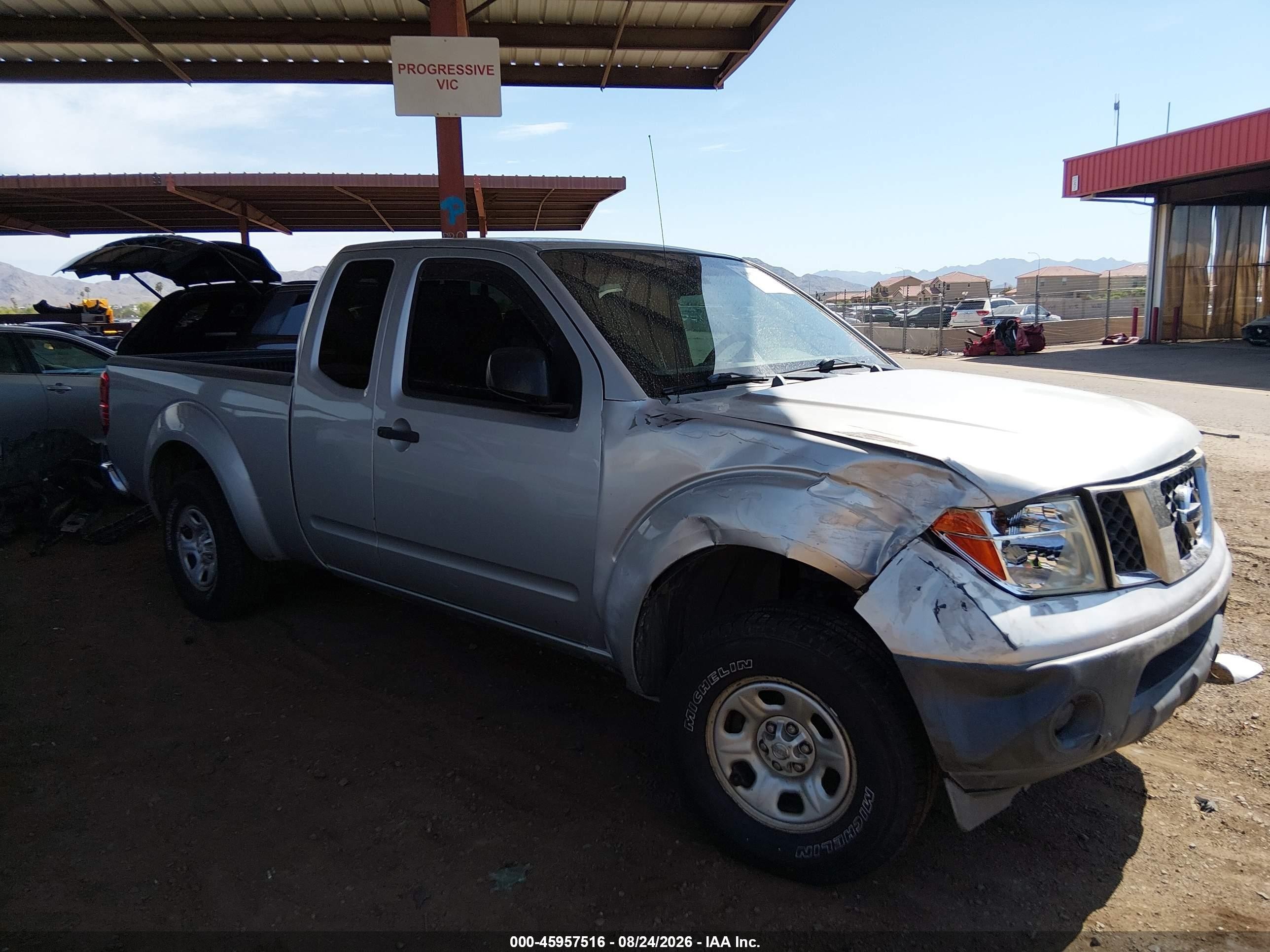 2005 Nissan Frontier Xe Серебряный vin: 1N6BD06T05C428605