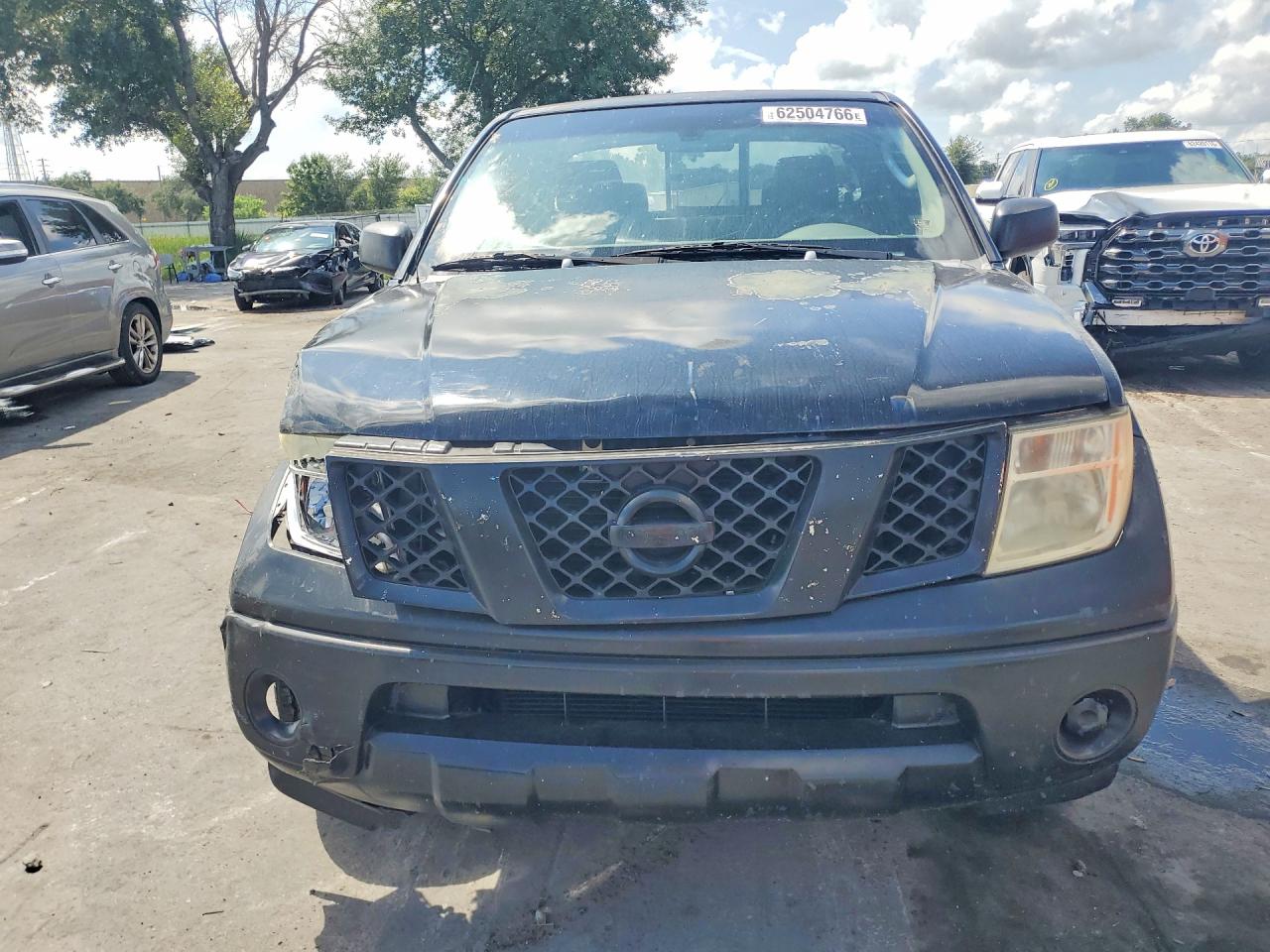 2005 Nissan Frontier Xe Black vin: 1N6BD06T05C442665
