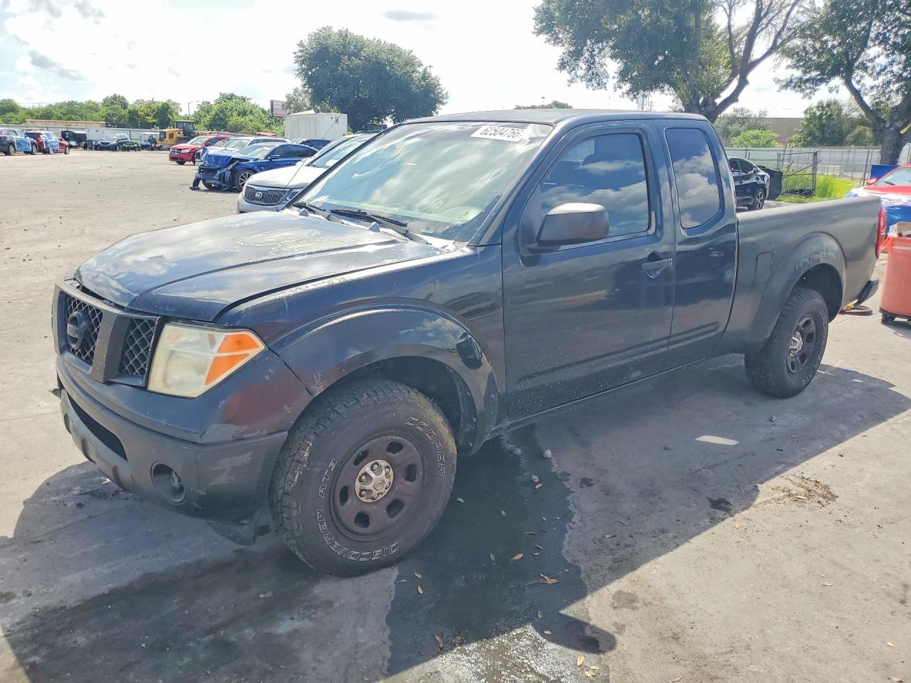 2005 Nissan Frontier Xe Черный vin: 1N6BD06T05C442665