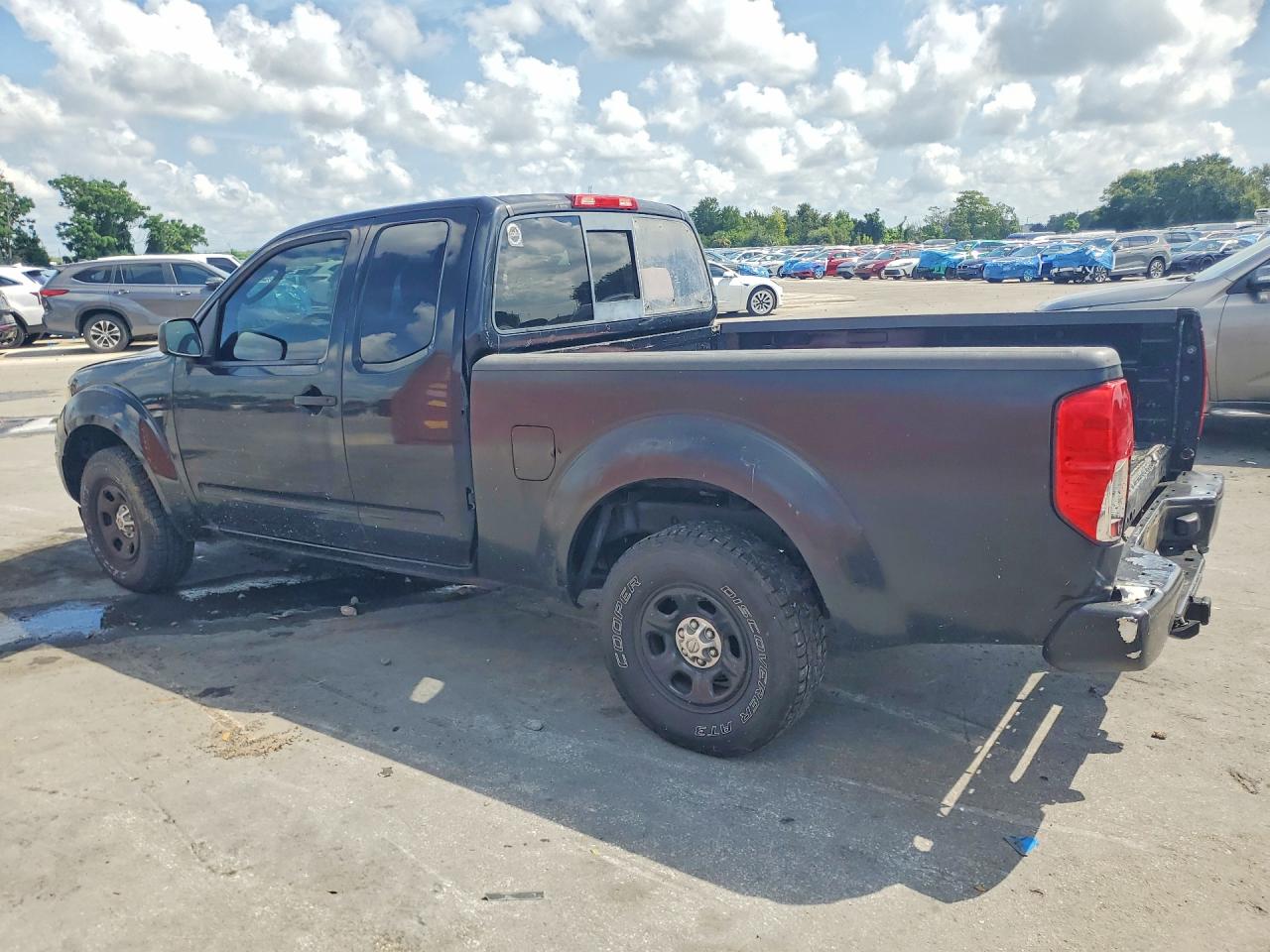 2005 Nissan Frontier Xe Black vin: 1N6BD06T05C442665