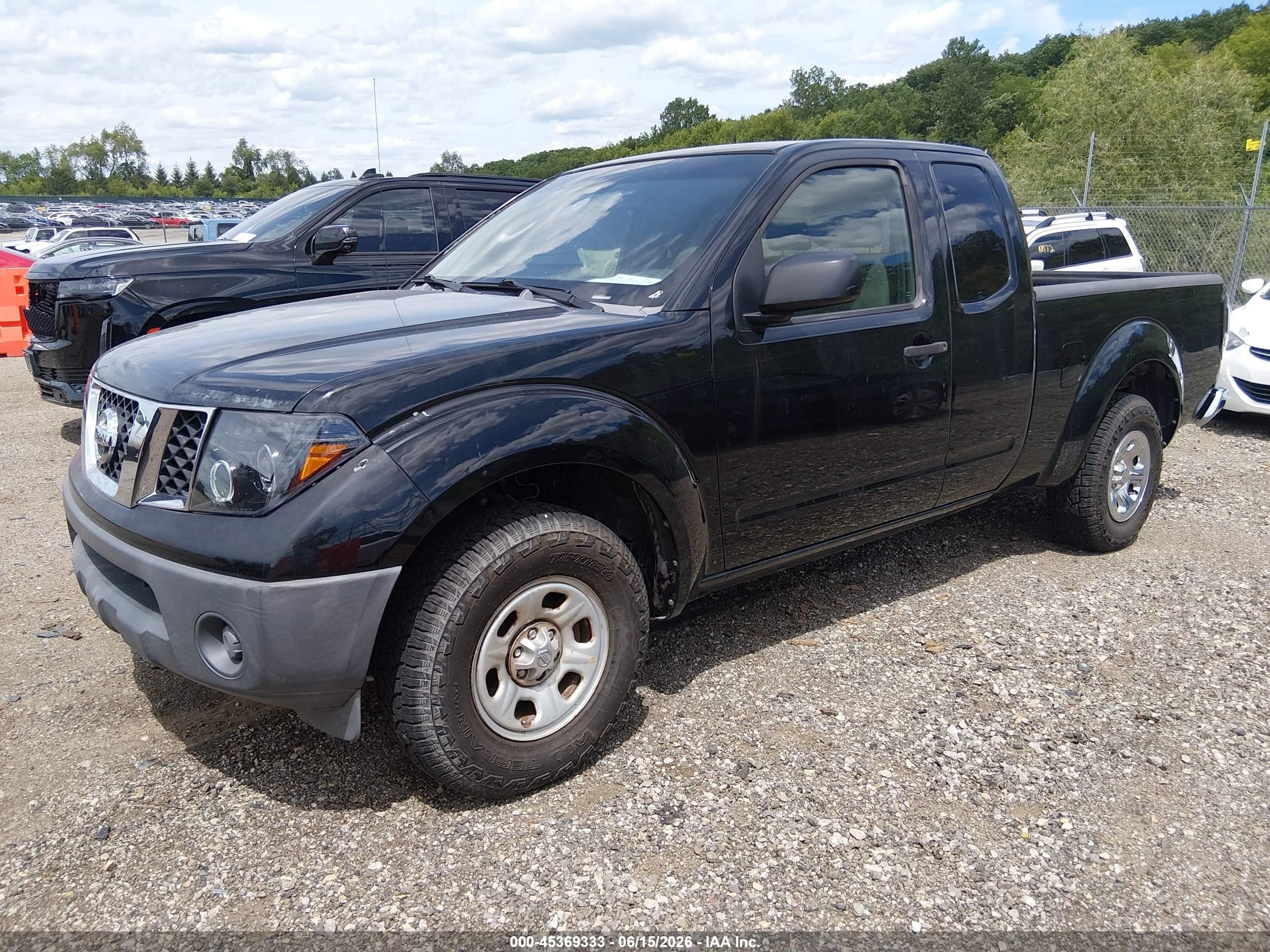 2005 Nissan Frontier 2wd Xe Black vin: 1N6BD06T05C459403