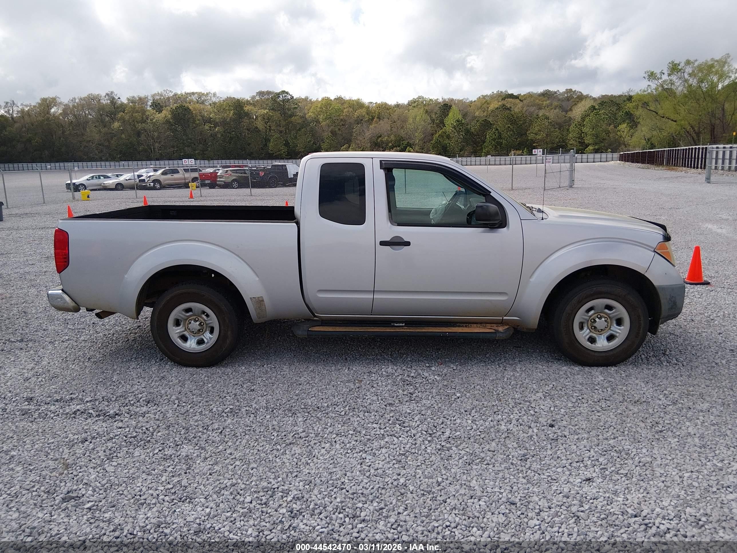 2006 Nissan Frontier Xe Silver vin: 1N6BD06T06C429979