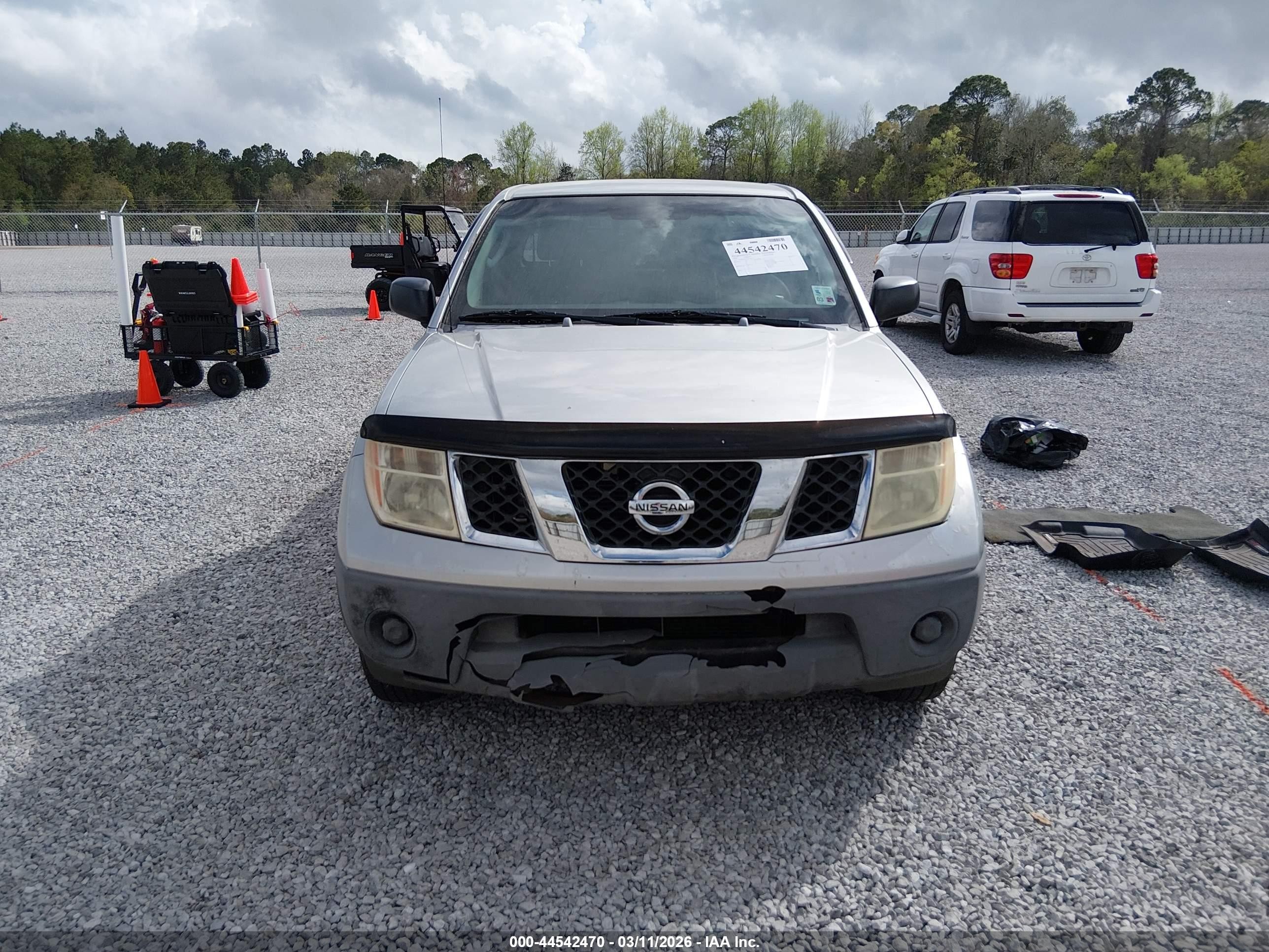 2006 Nissan Frontier Xe Silver vin: 1N6BD06T06C429979