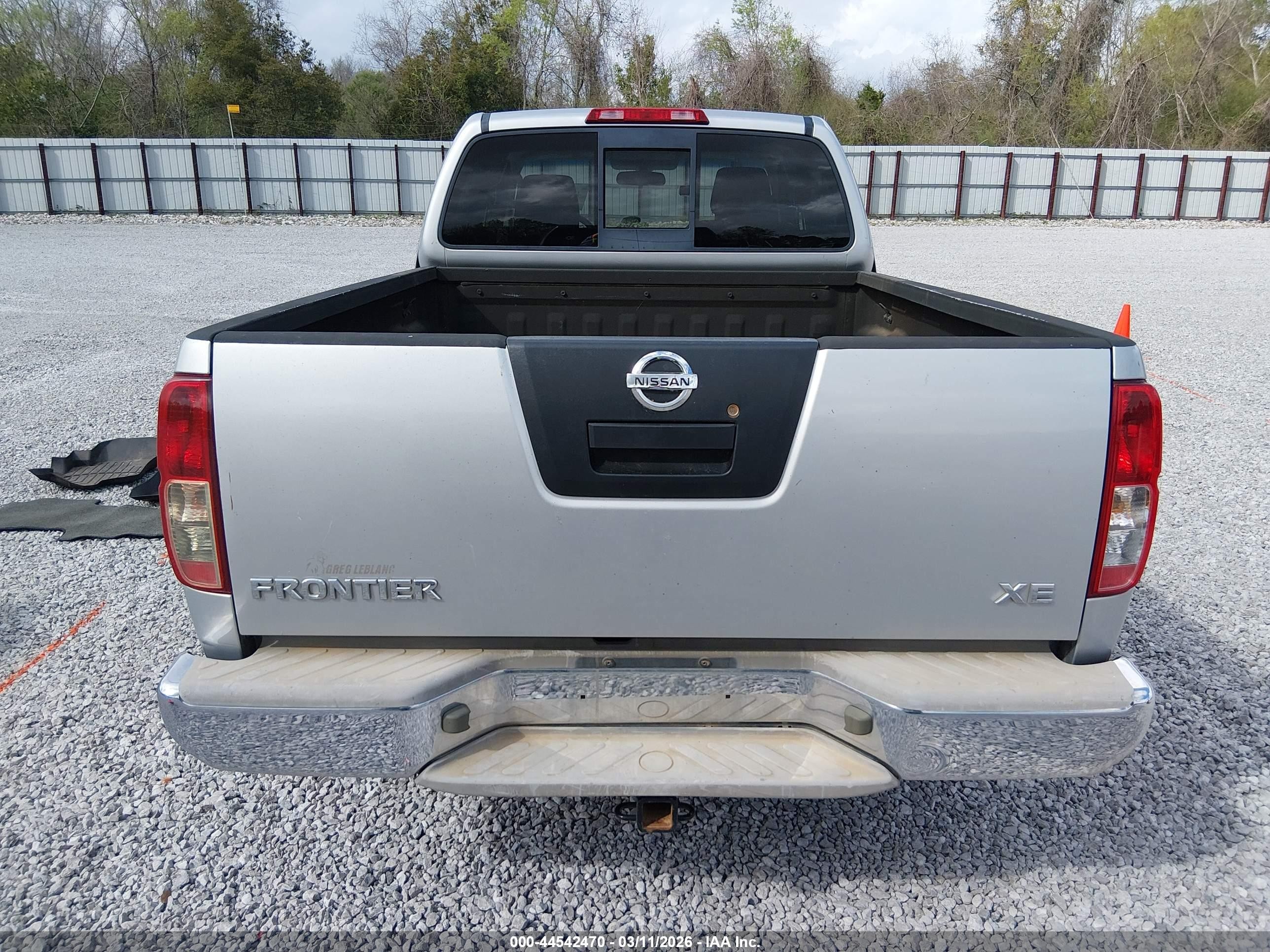 2006 Nissan Frontier Xe Silver vin: 1N6BD06T06C429979