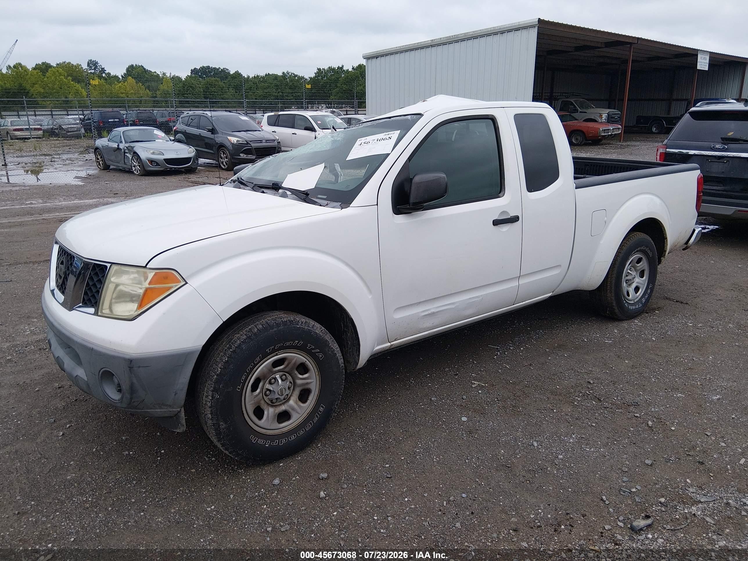 2006 Nissan Frontier Xe Белый vin: 1N6BD06T06C448726