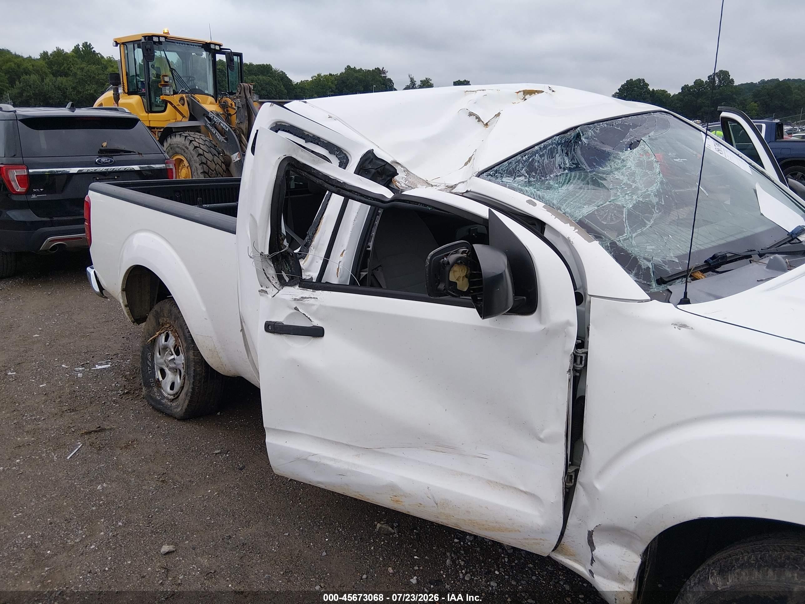 2006 Nissan Frontier Xe Белый vin: 1N6BD06T06C448726