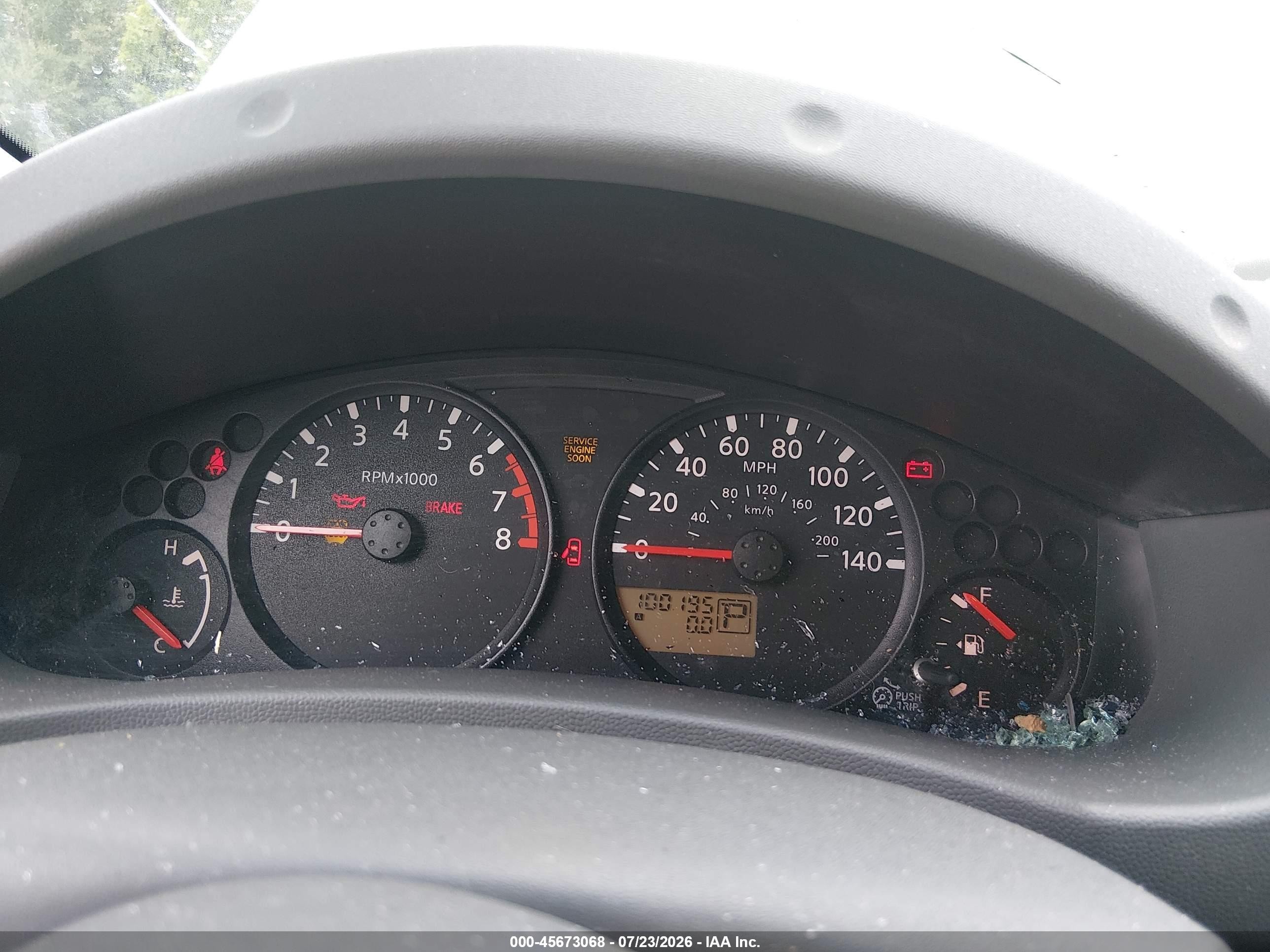 2006 Nissan Frontier Xe Белый vin: 1N6BD06T06C448726