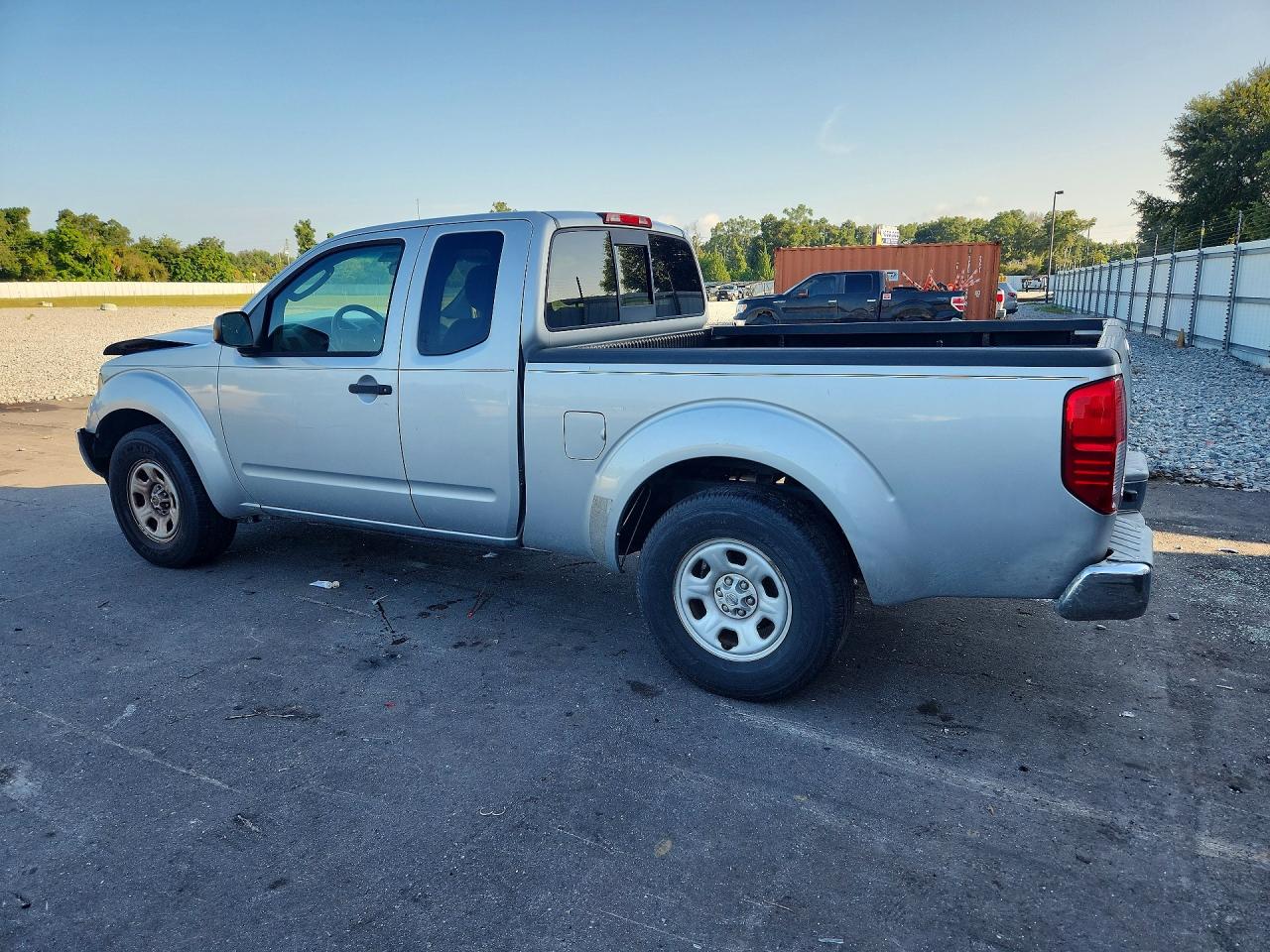 2007 Nissan Frontier Xe Silver vin: 1N6BD06T07C438053