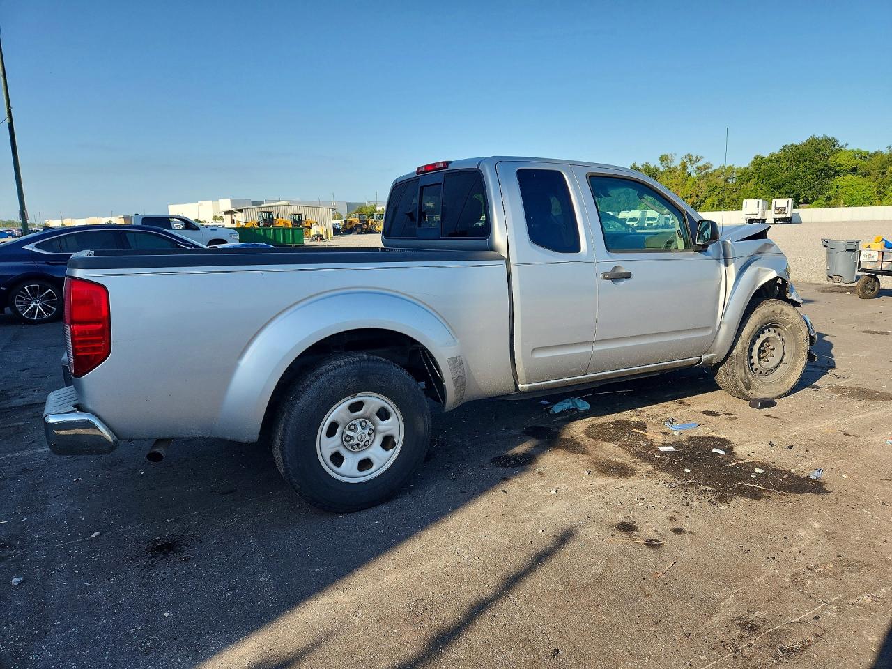2007 Nissan Frontier Xe Silver vin: 1N6BD06T07C438053
