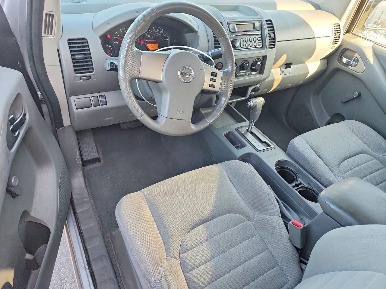 2007 Nissan Frontier Xe Silver vin: 1N6BD06T07C438053