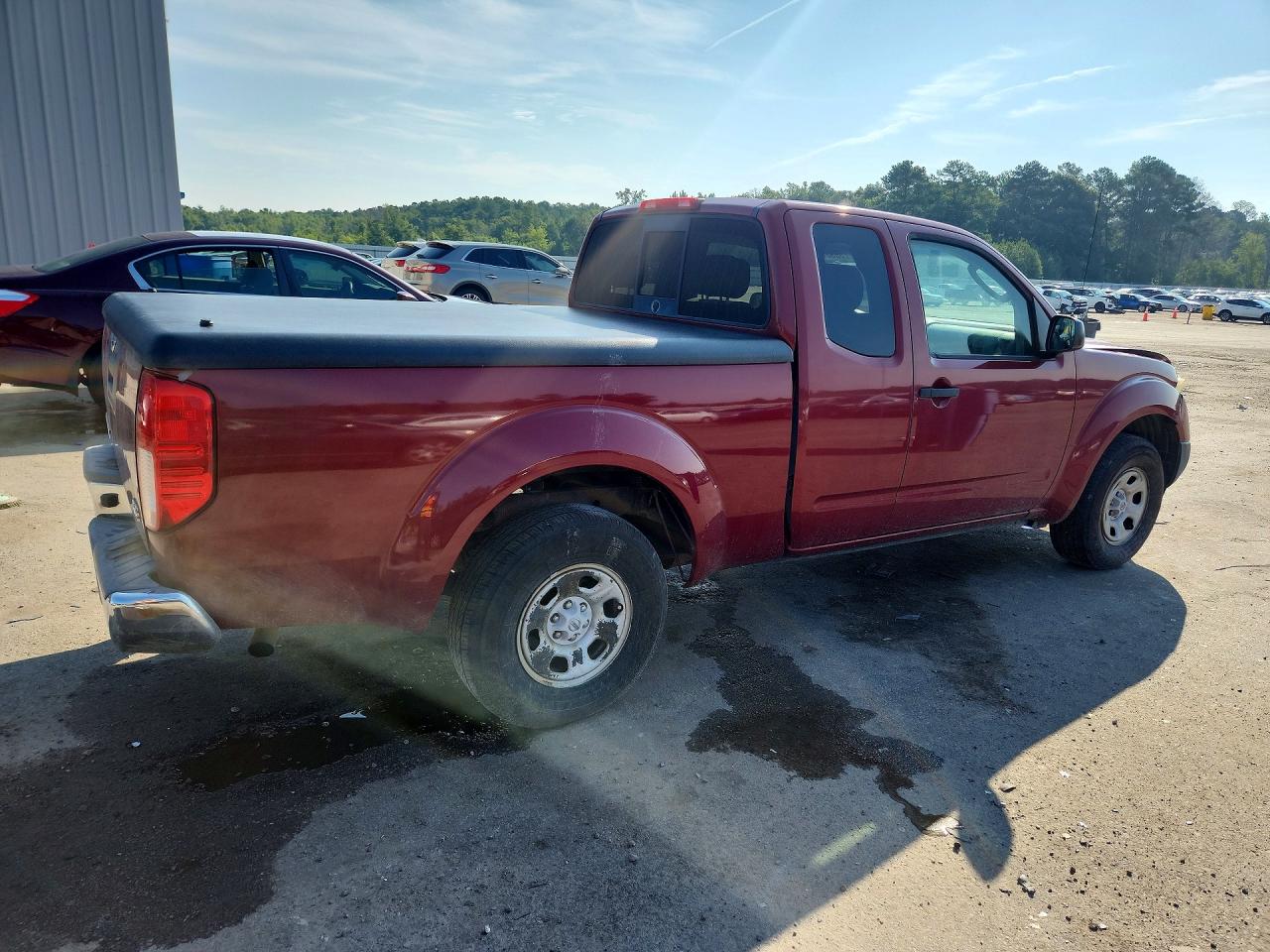2007 Nissan Frontier King Cab Xe Burgundy vin: 1N6BD06T07C449246