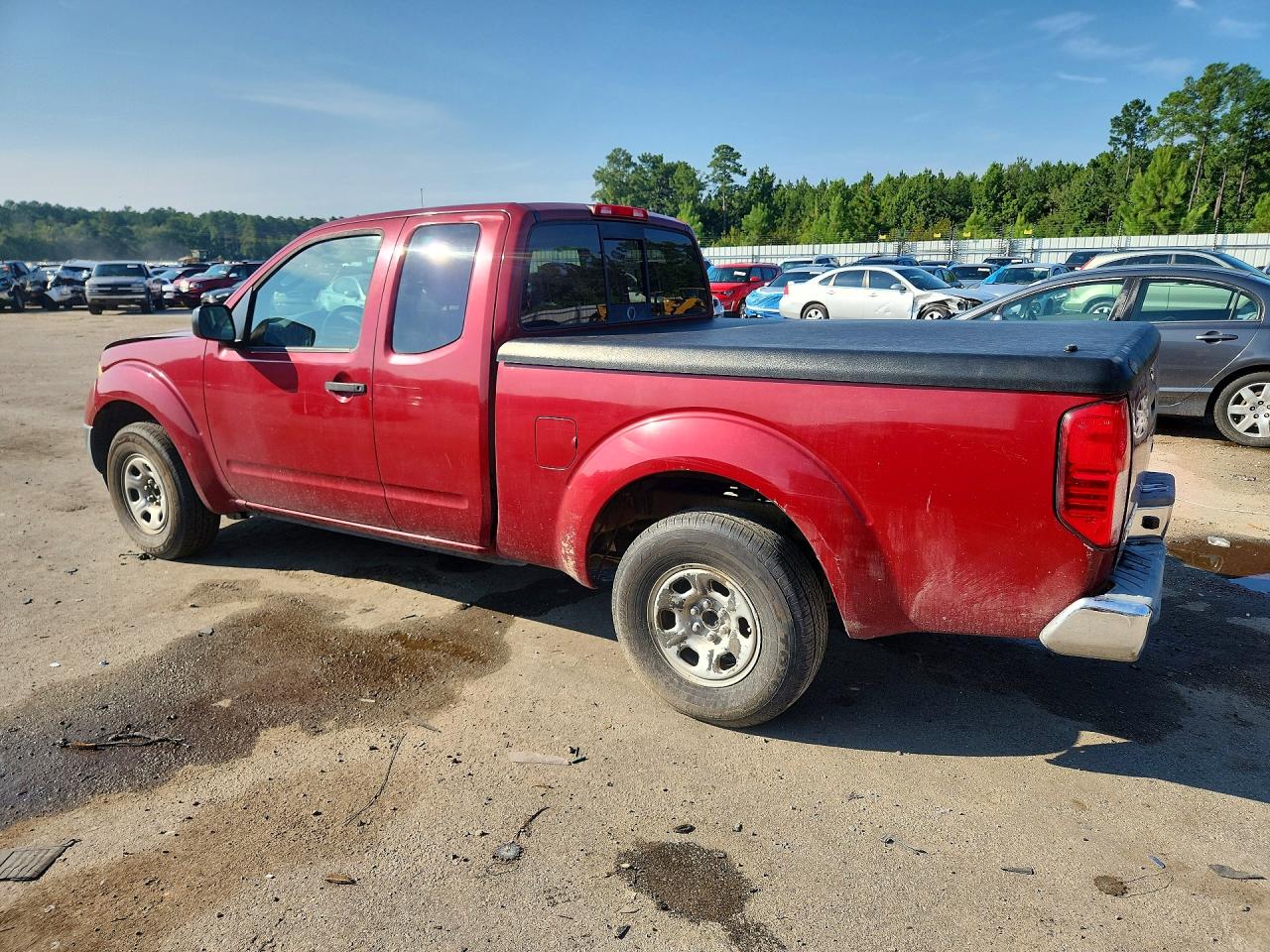 2007 Nissan Frontier King Cab Xe Burgundy vin: 1N6BD06T07C449246