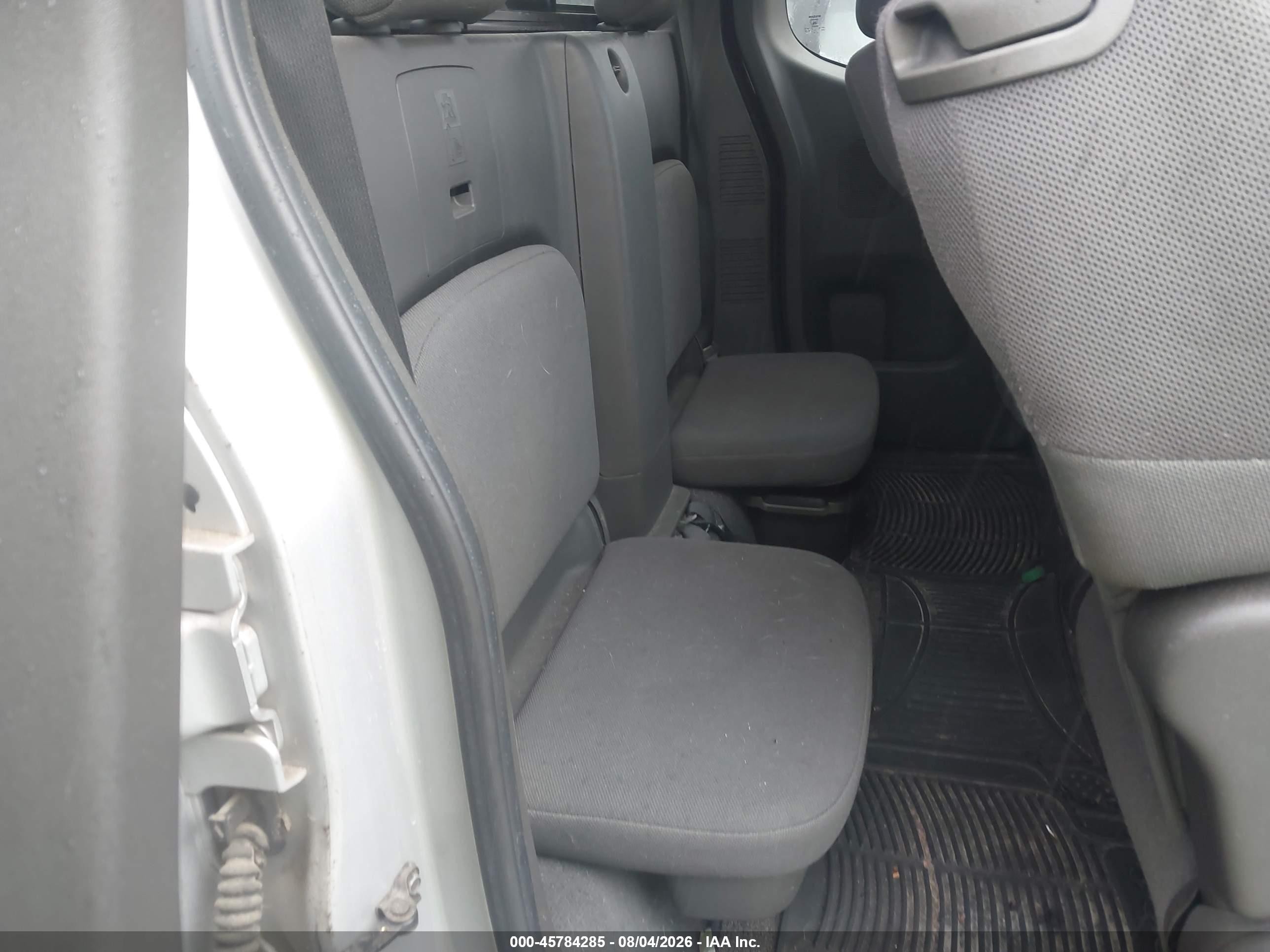 2007 Nissan Frontier Xe Серый vin: 1N6BD06T27C403014