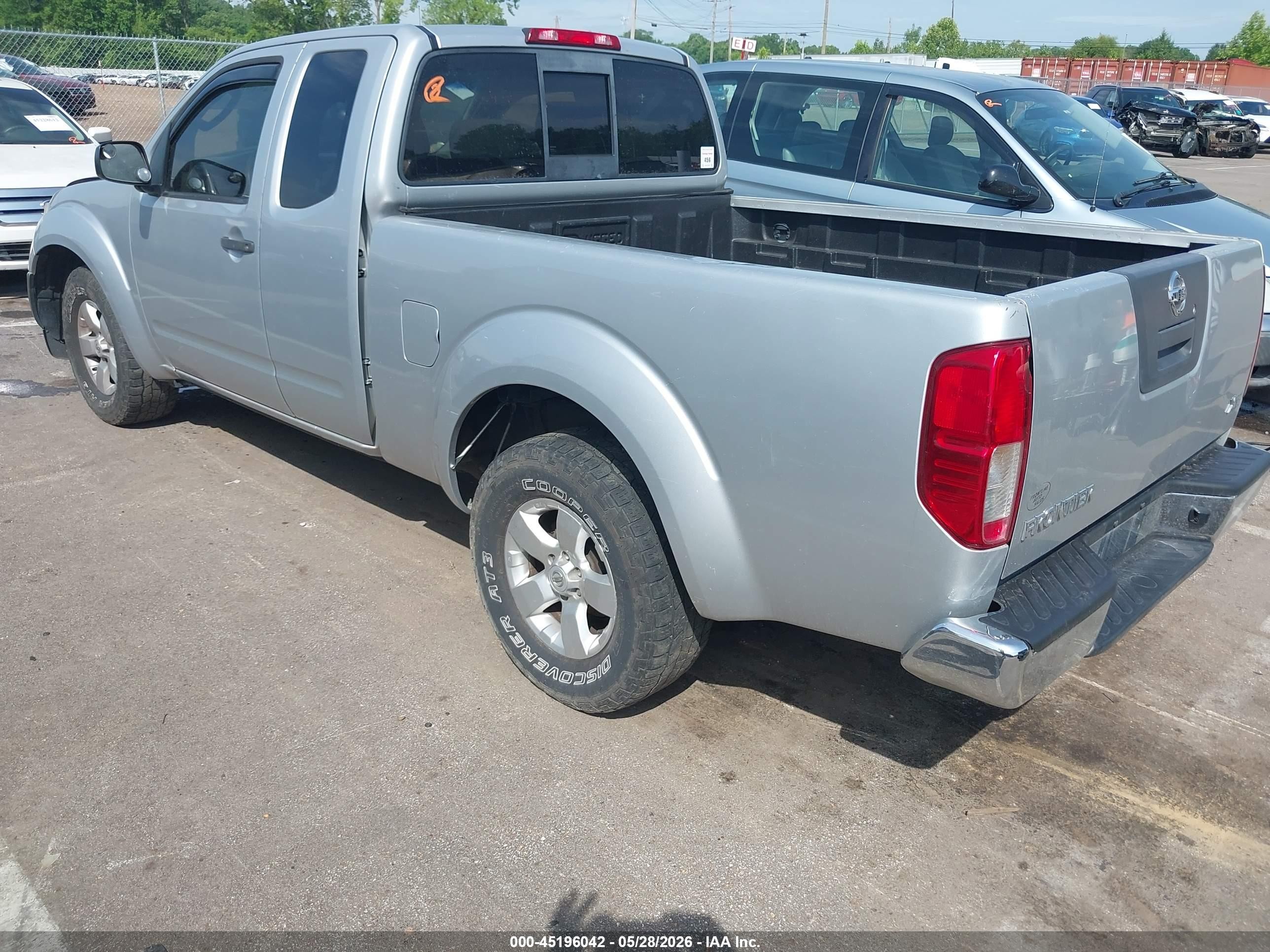 2007 Nissan Frontier Xe Gray vin: 1N6BD06T27C405944