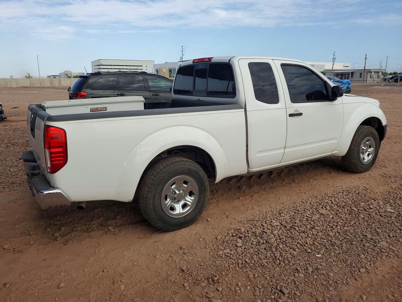 2005 Nissan Frontier Xe White vin: 1N6BD06T35C436228