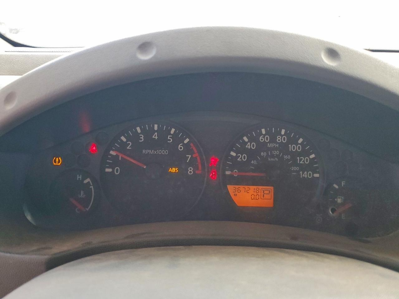2005 Nissan Frontier Xe White vin: 1N6BD06T35C436228