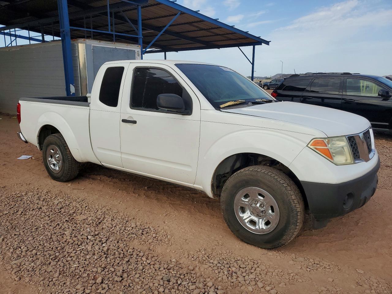 2005 Nissan Frontier Xe White vin: 1N6BD06T35C436228