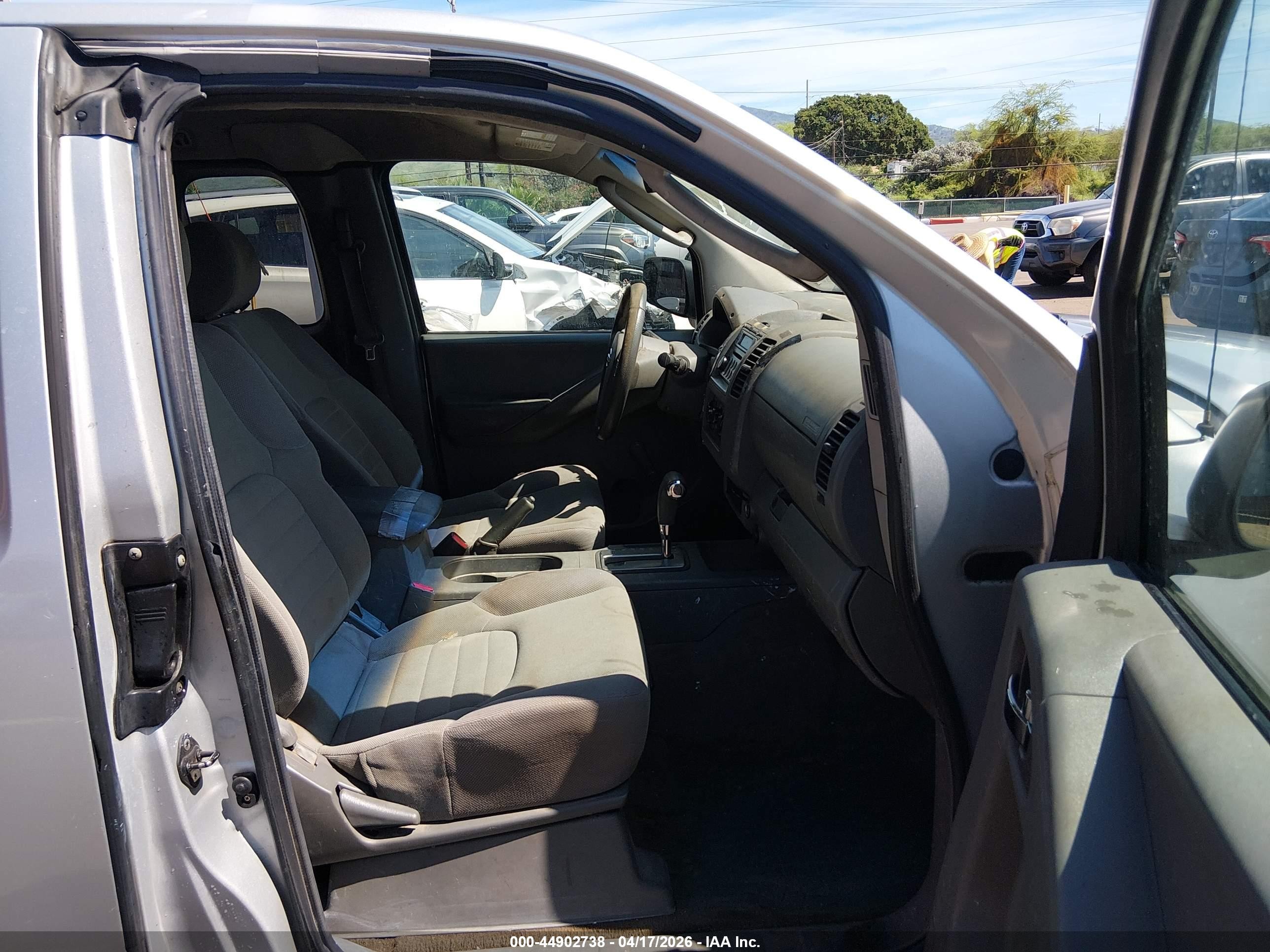 2006 Nissan Frontier Xe Silver vin: 1N6BD06T36C418250
