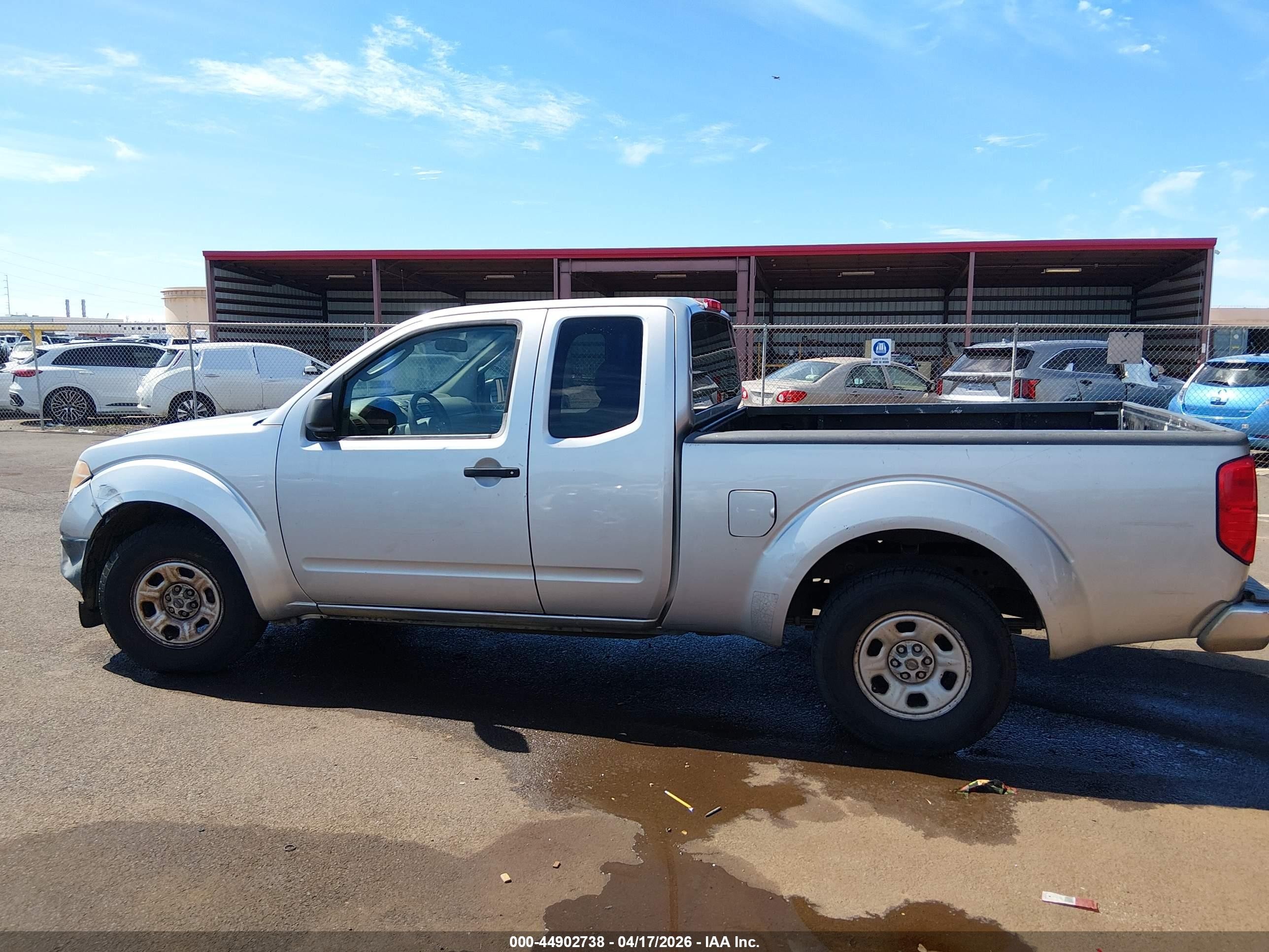 2006 Nissan Frontier Xe Silver vin: 1N6BD06T36C418250