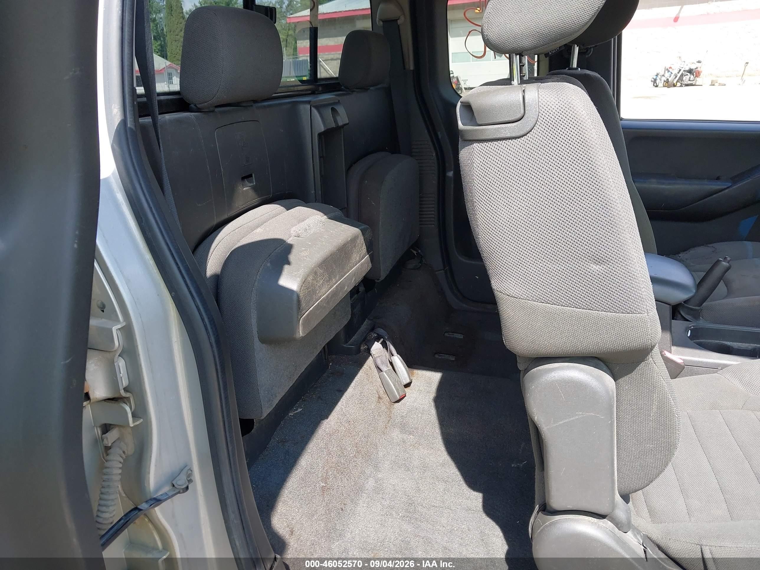 2006 Nissan Frontier Xe Silver vin: 1N6BD06T36C428146