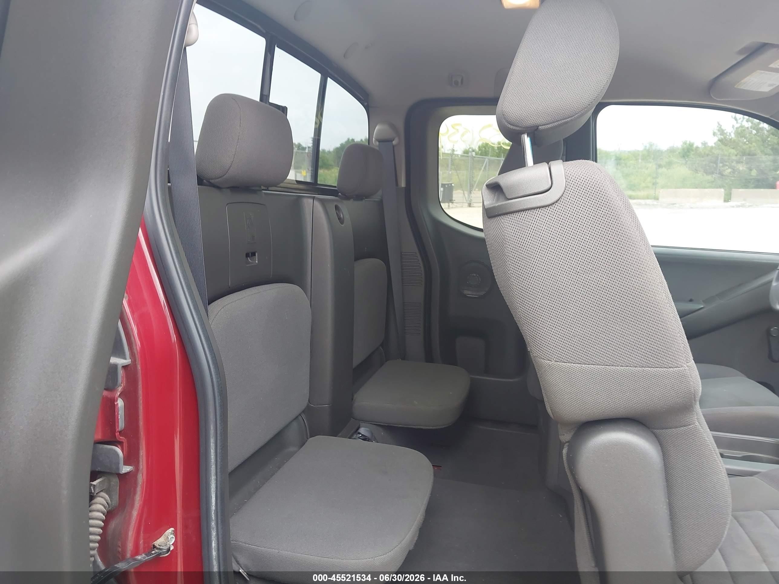 2006 Nissan Frontier Xe Red vin: 1N6BD06T36C453791