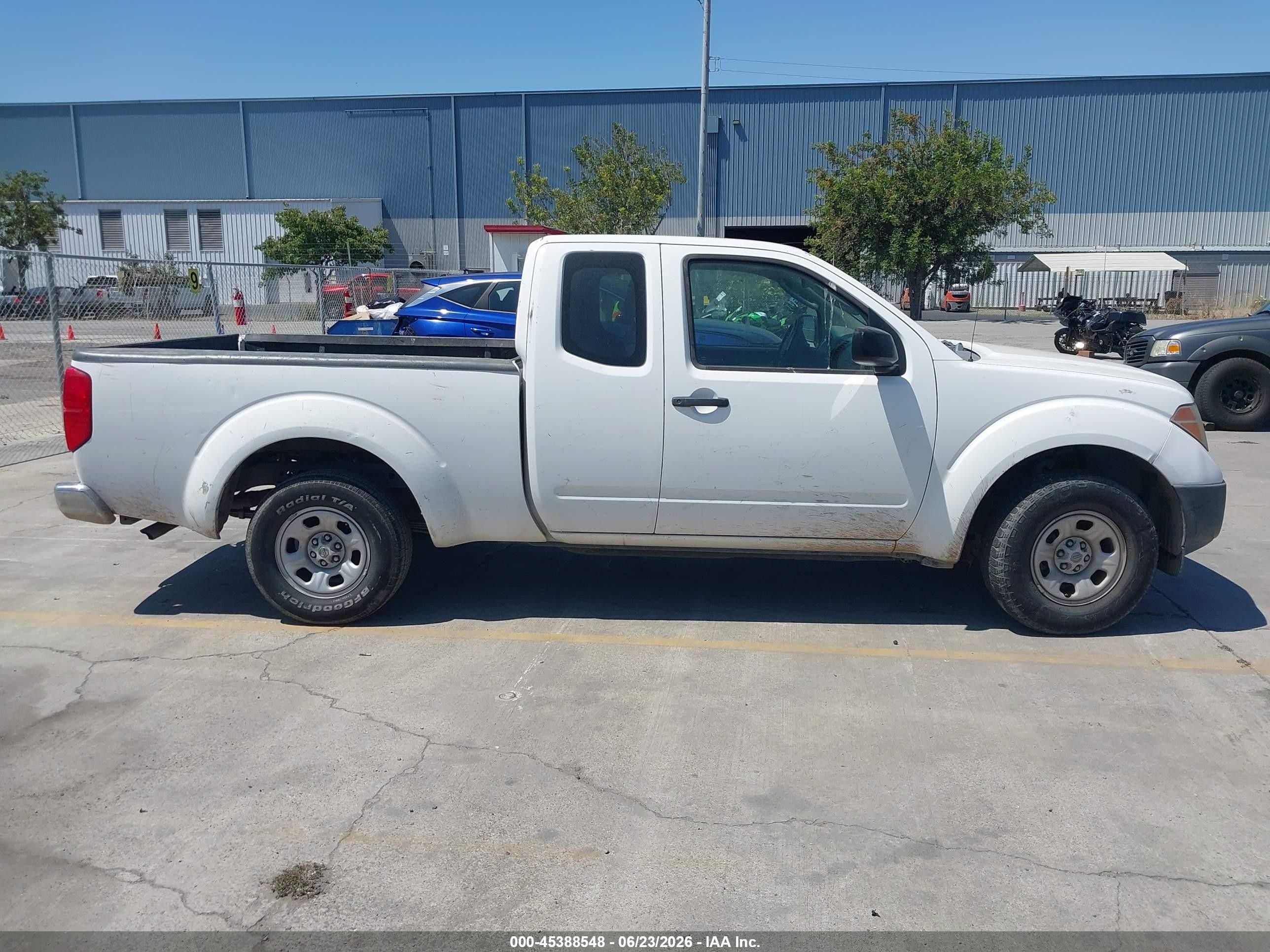 2008 Nissan Frontier Xe White vin: 1N6BD06T38C416677