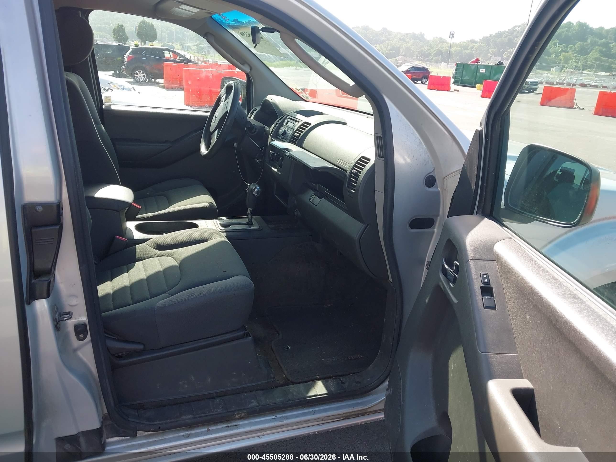 2009 Nissan Frontier Se Gray vin: 1N6BD06T39C419273
