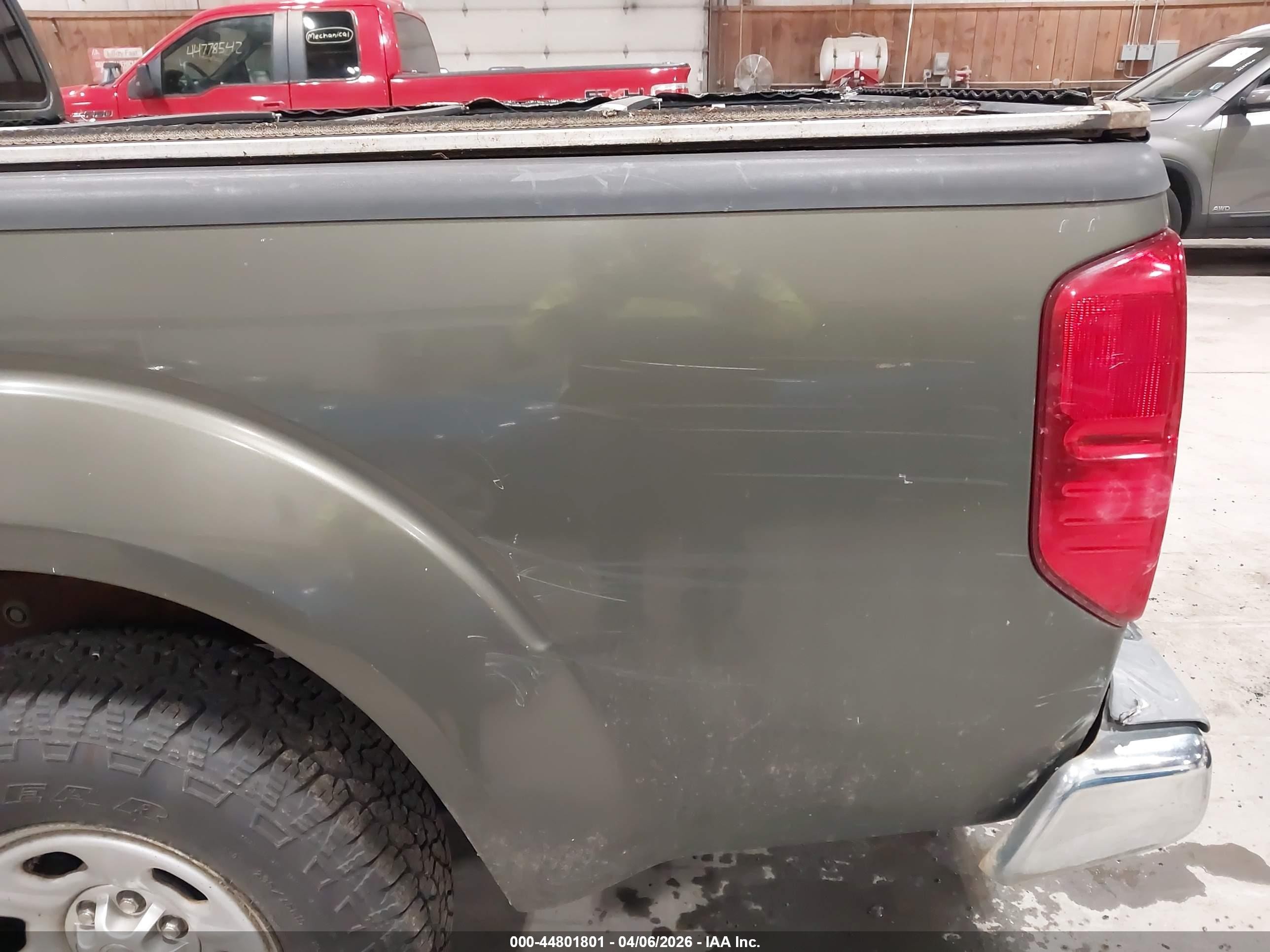 2005 Nissan Frontier Xe Green vin: 1N6BD06T45C433970