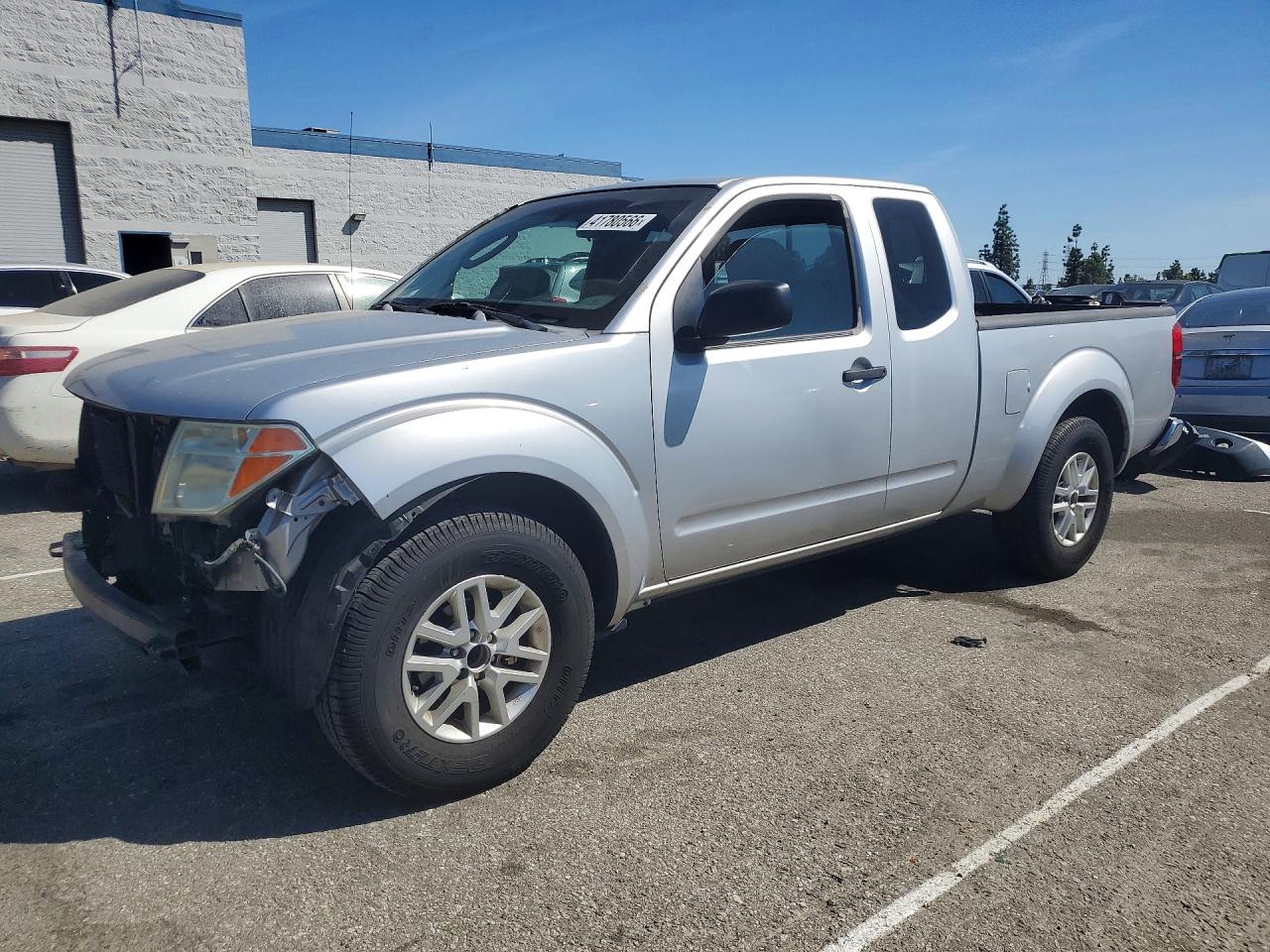 2006 Niss Frontier Silver vin: 1N6BD06T46C468042