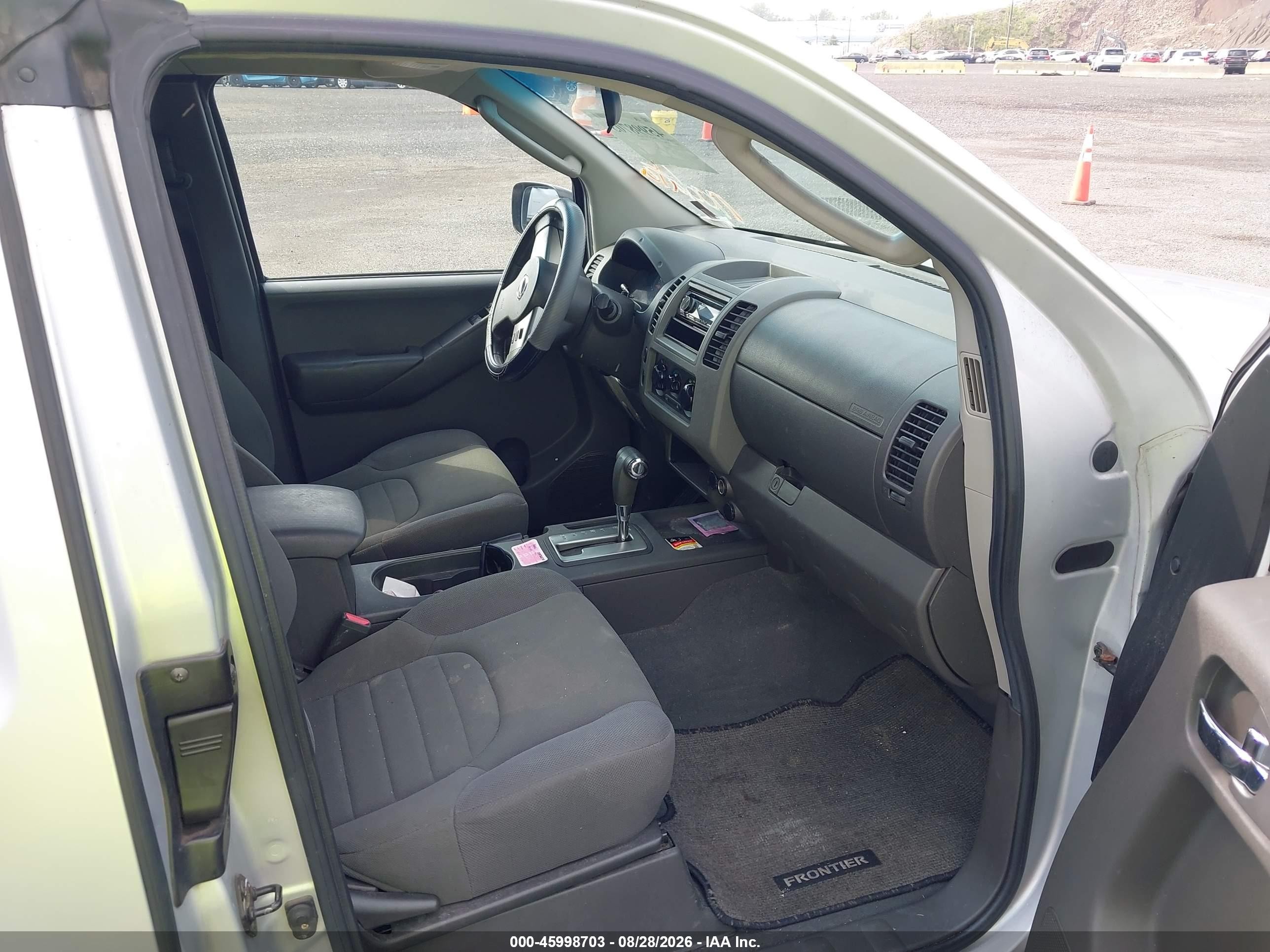 2007 Nissan Frontier Xe Silver vin: 1N6BD06T47C452327