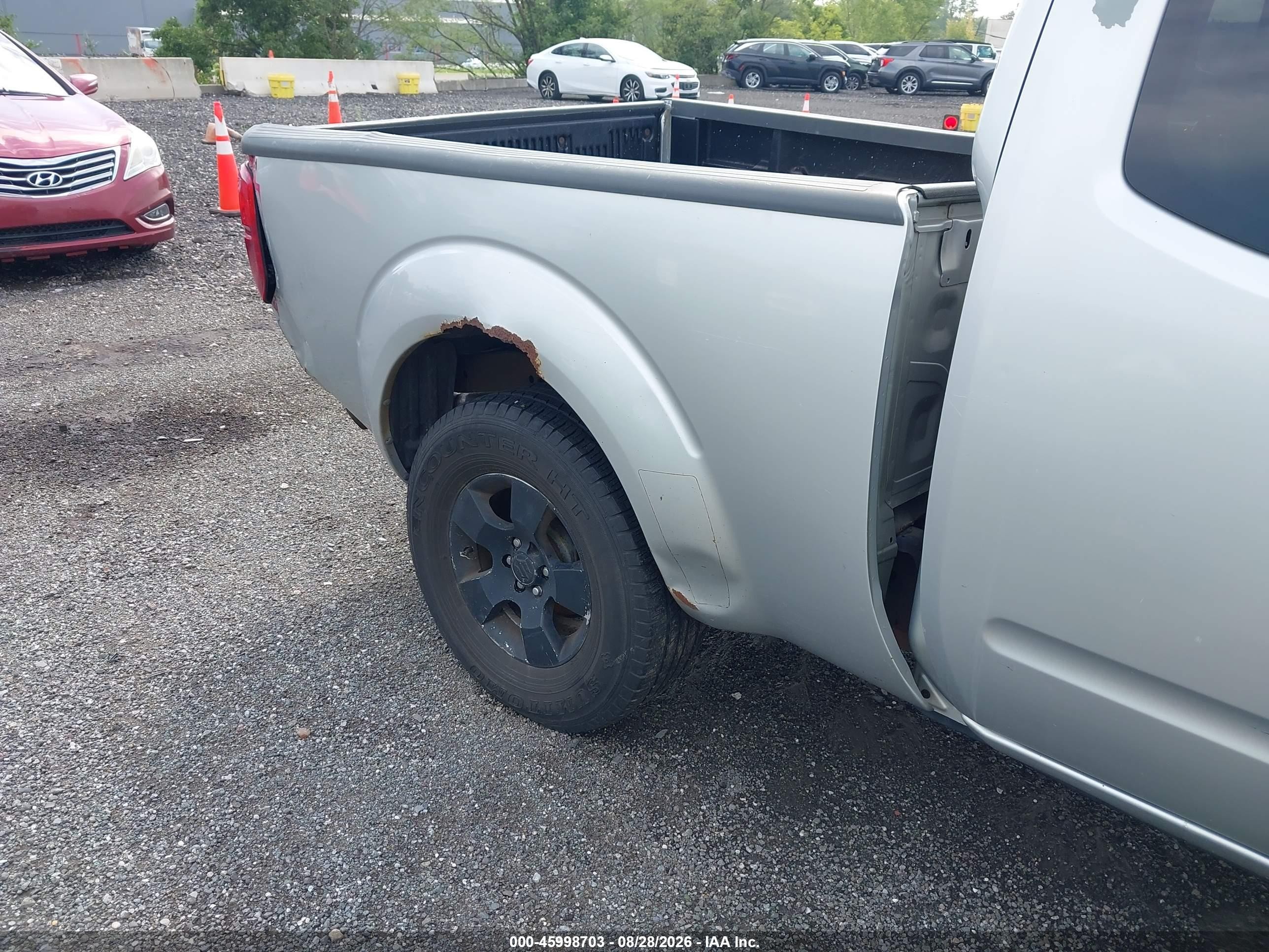 2007 Nissan Frontier Xe Silver vin: 1N6BD06T47C452327