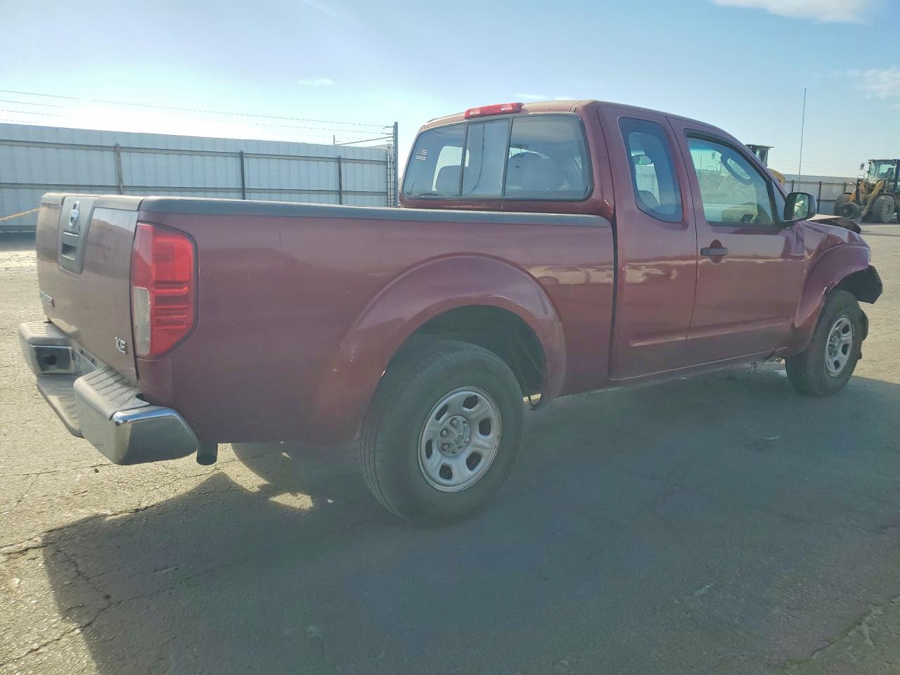 2008 Nissan Frontier Xe Red vin: 1N6BD06T48C412511