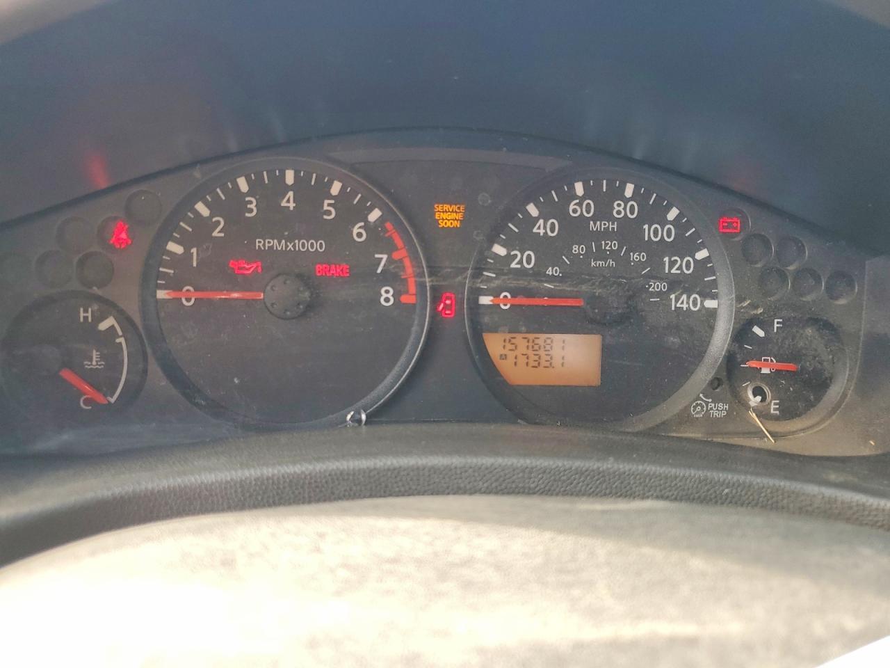 2008 Nissan Frontier Xe Red vin: 1N6BD06T48C412511