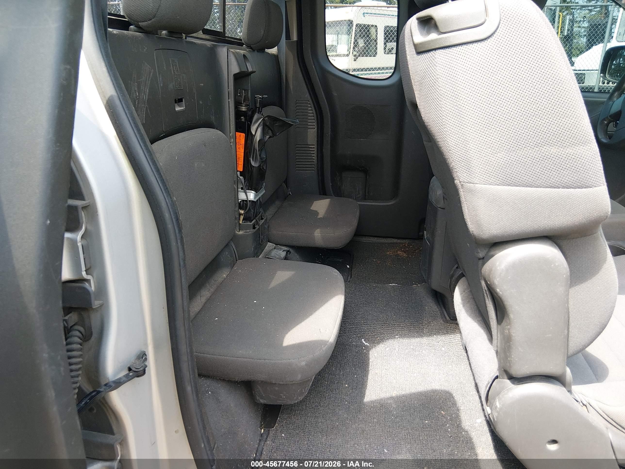 2008 Nissan Frontier Se-i4 Серый vin: 1N6BD06T48C438977